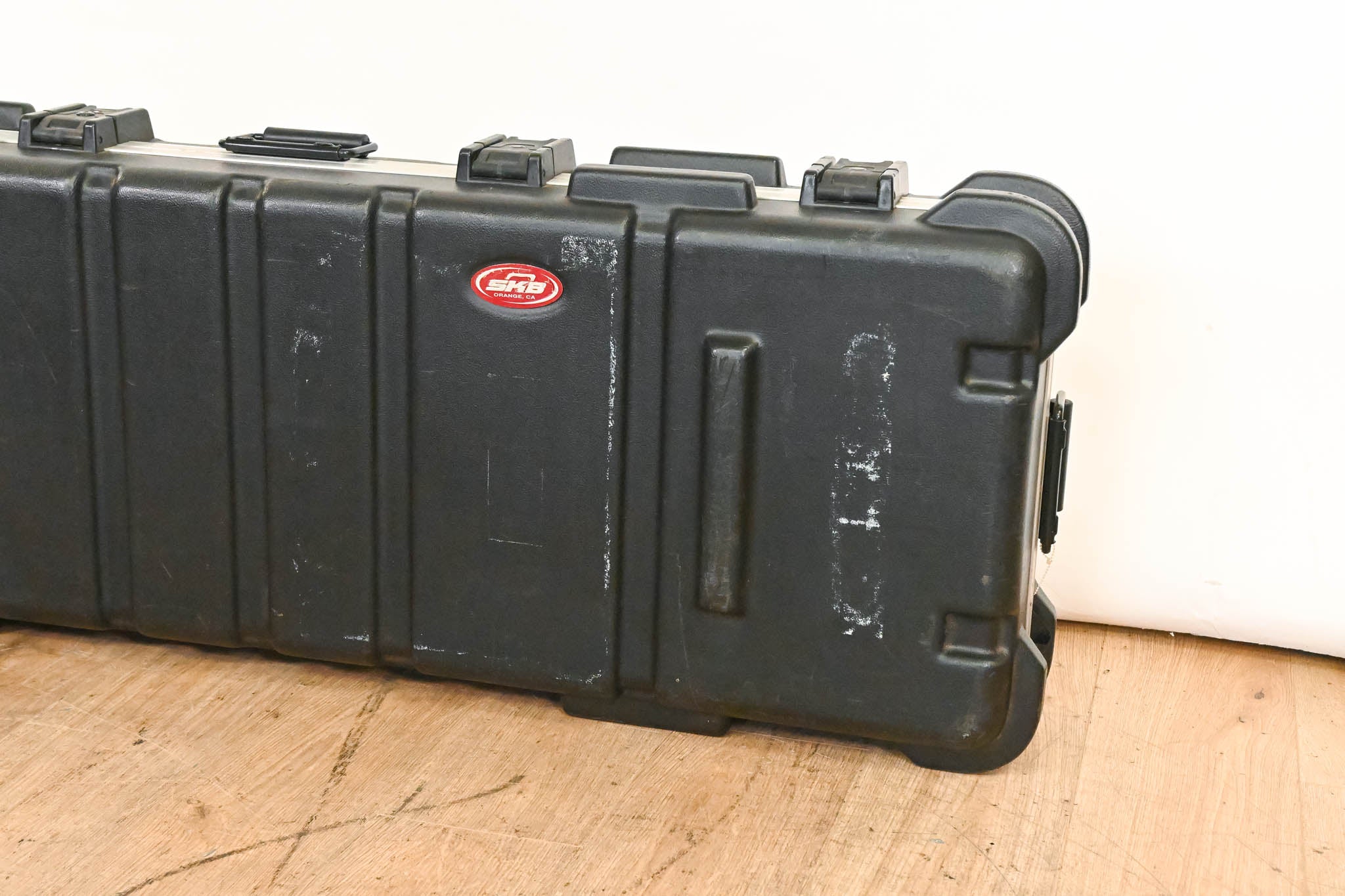 SKB 76-key Keyboard Case with Wheels
