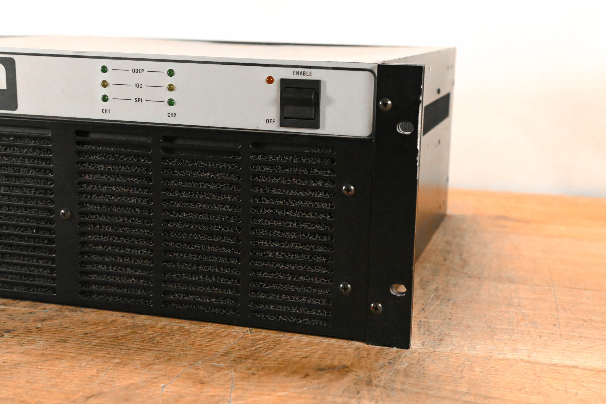 Crown Com-Tech 1610 2-Channel Power Amplifier