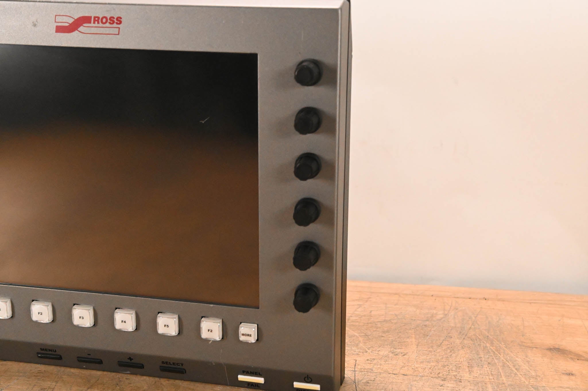 Ross V-100 Vision Touchchscreen Display