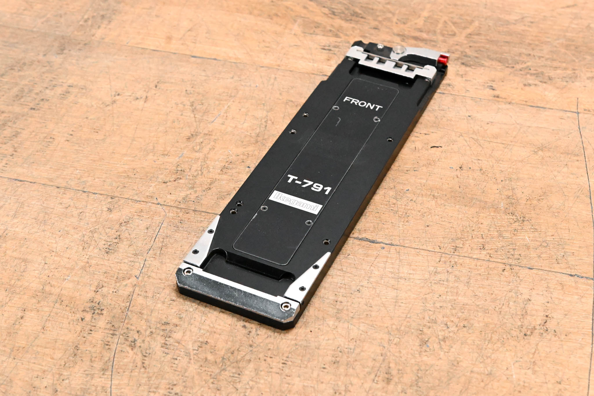 Ikegami T-791 Tripod Mounting Plate