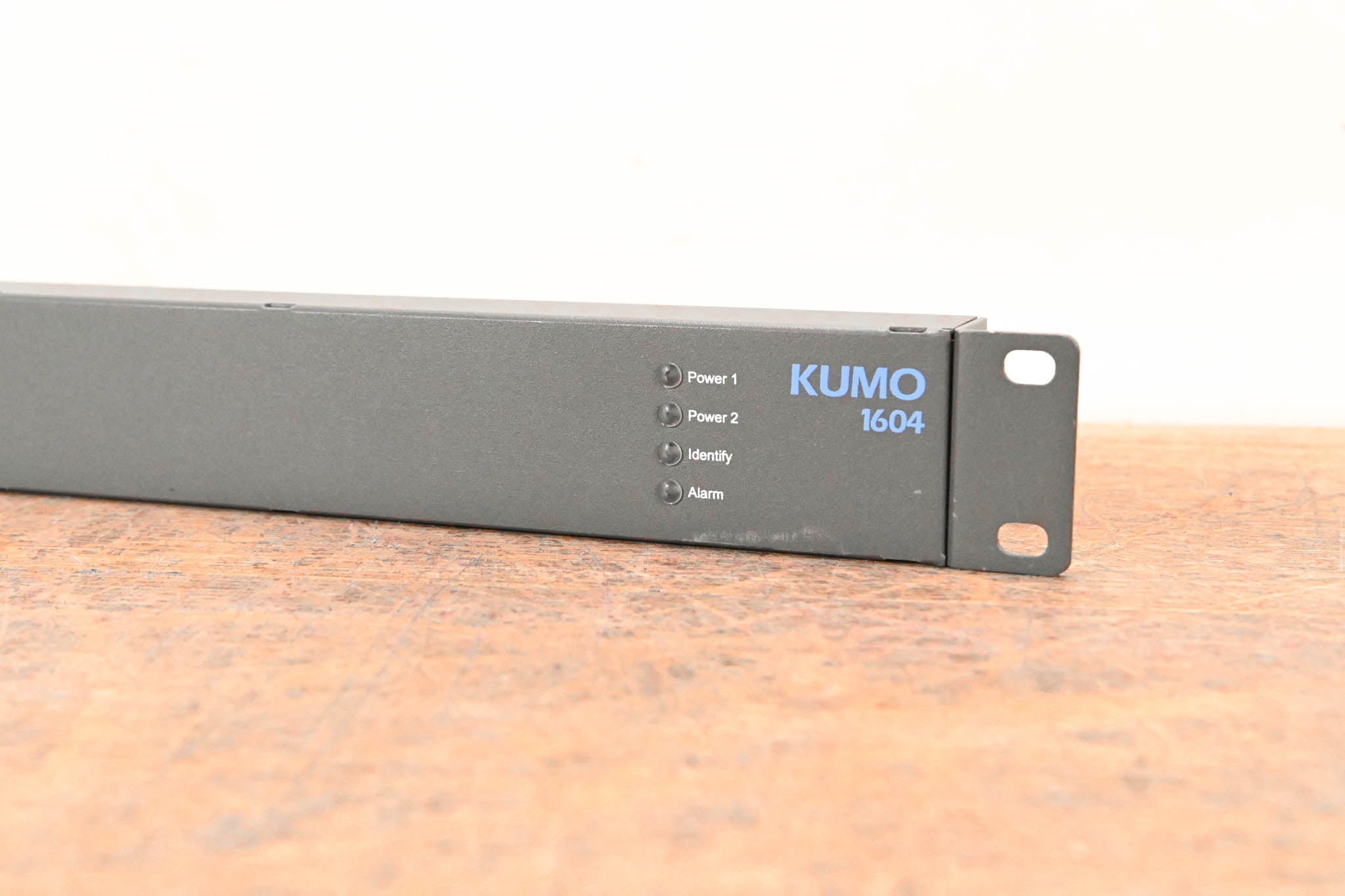AJA KUMO 1604 16x4 Compact 3G-SDI Router (NO POWER SUPPLY)