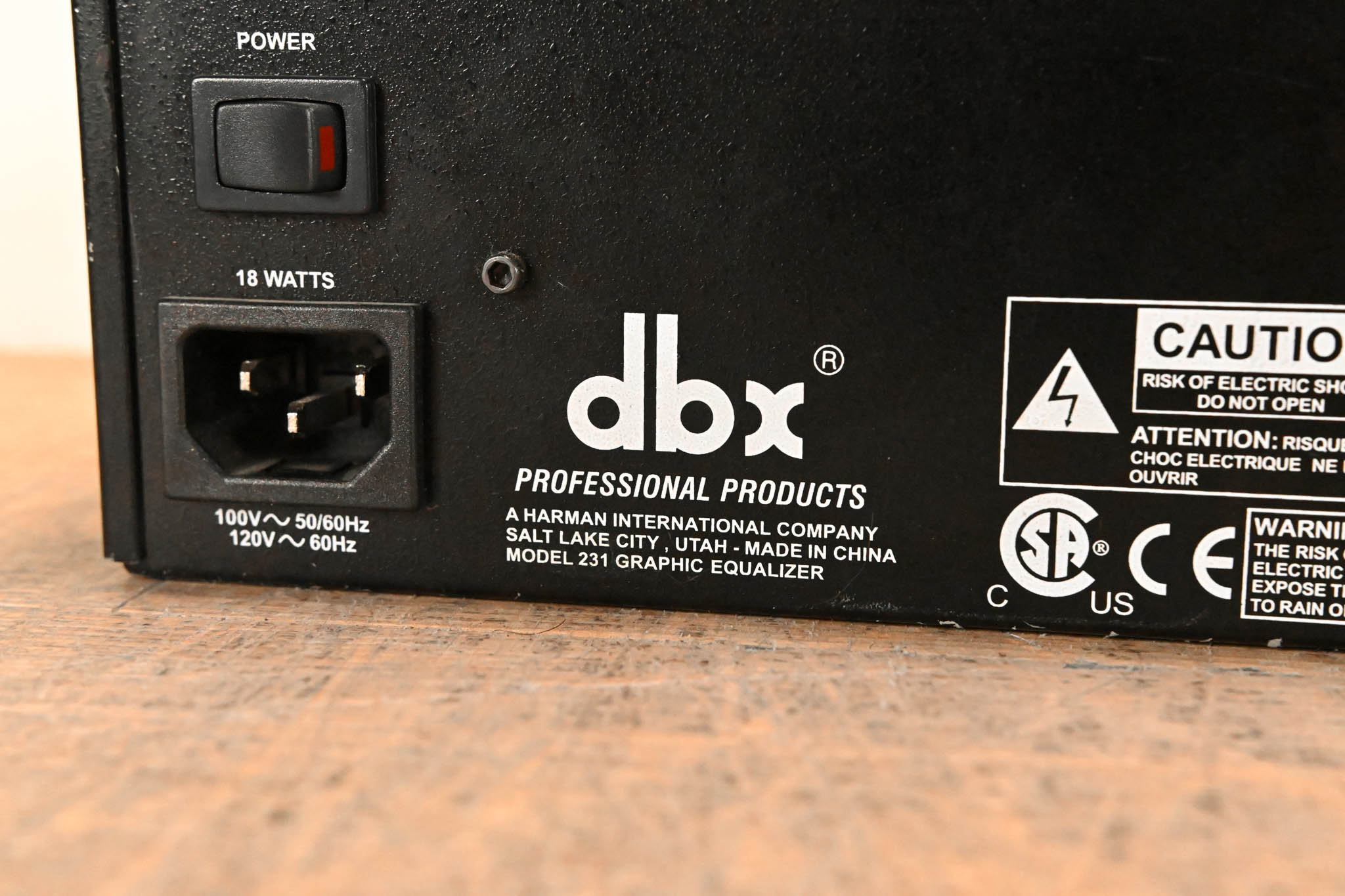 dbx 231 Dual-Channel 31-Band Graphic Equalizer