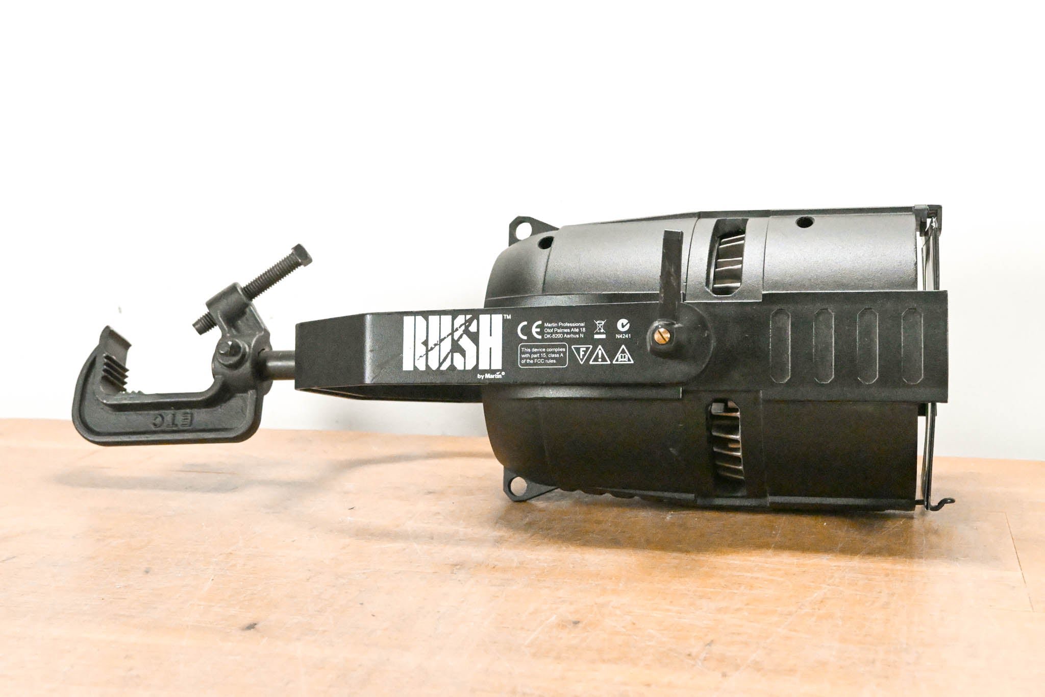 Martin Lighting RUSH PAR 2 RGBW Zoom US LED Par Can