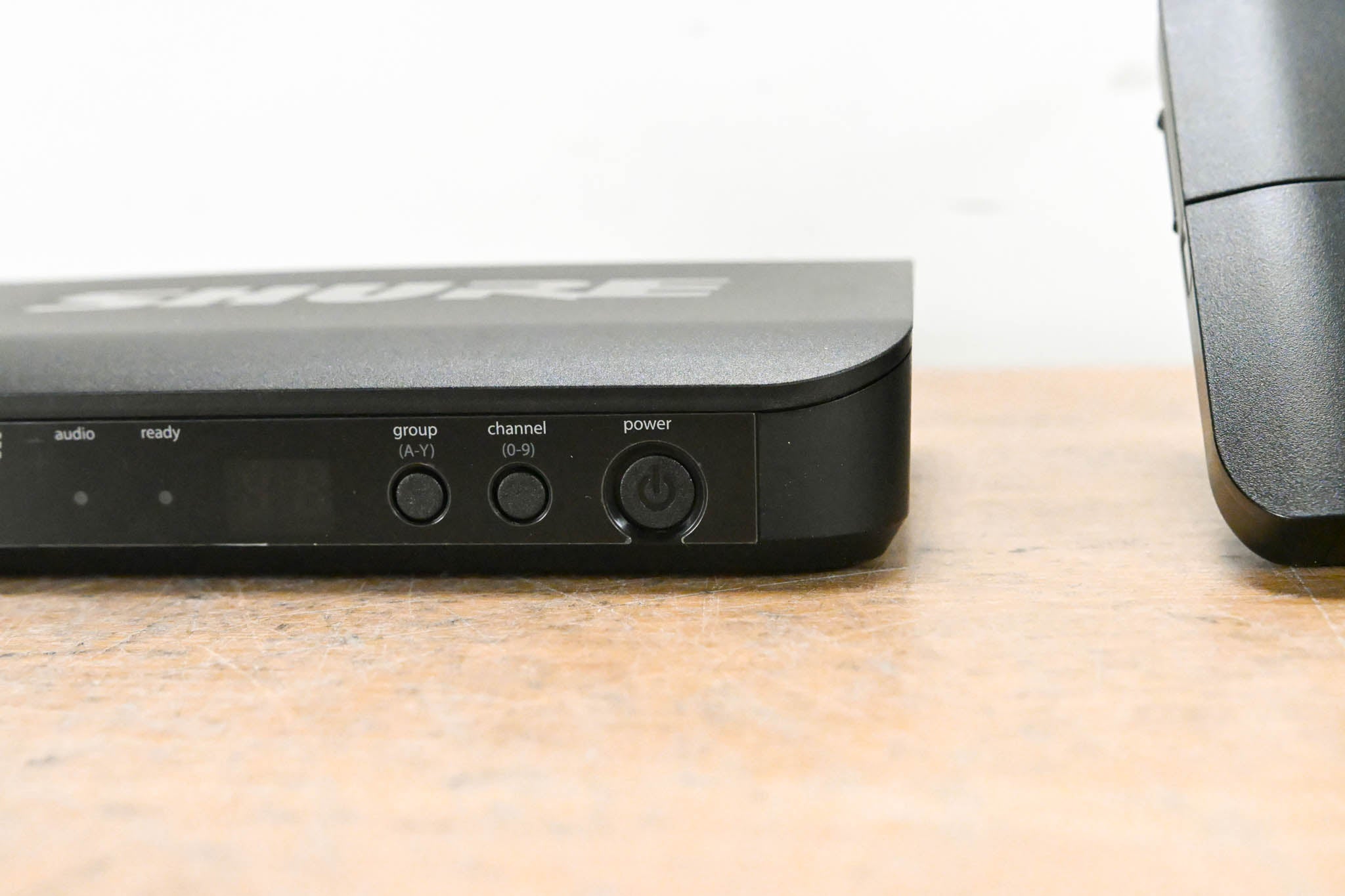 Shure BLX14 Bodypack Wireless System - H9 Band: 512-542 MHz (NO PSU)