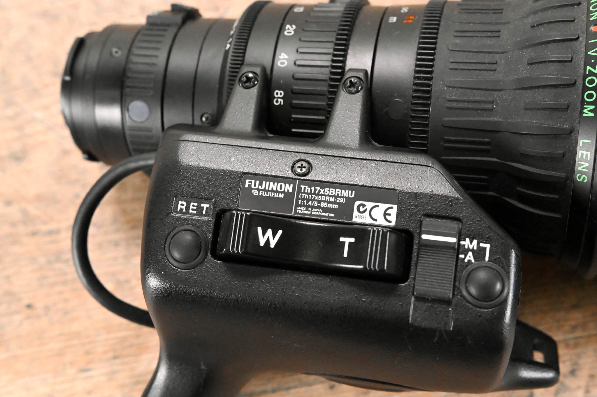 Fujinon Th17x5BRMU Broadcast Zoom Lens - 1:1.4/5-85mm