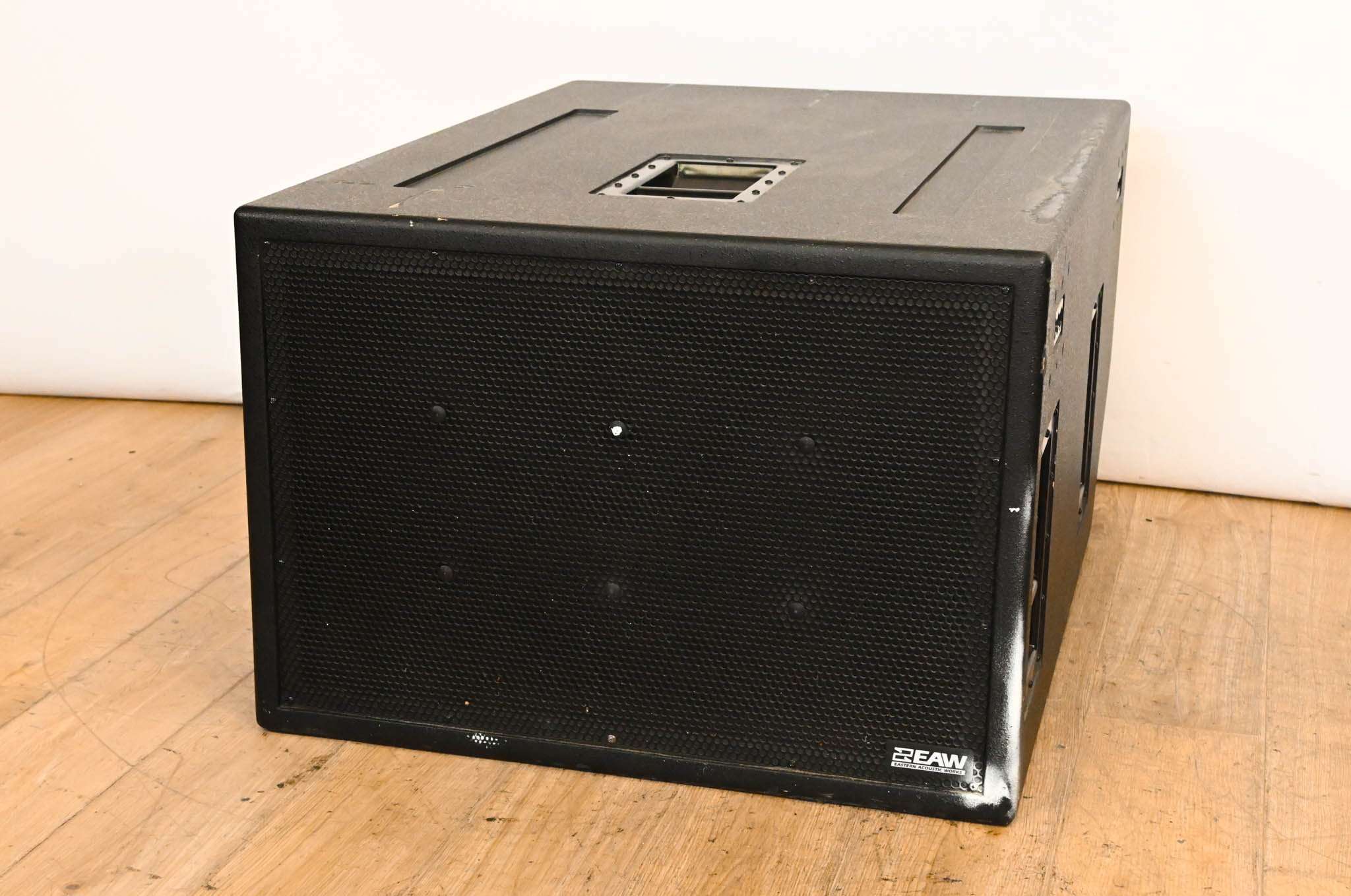 EAW SB1000zR High Output Dual 18" Passive Subwoofer