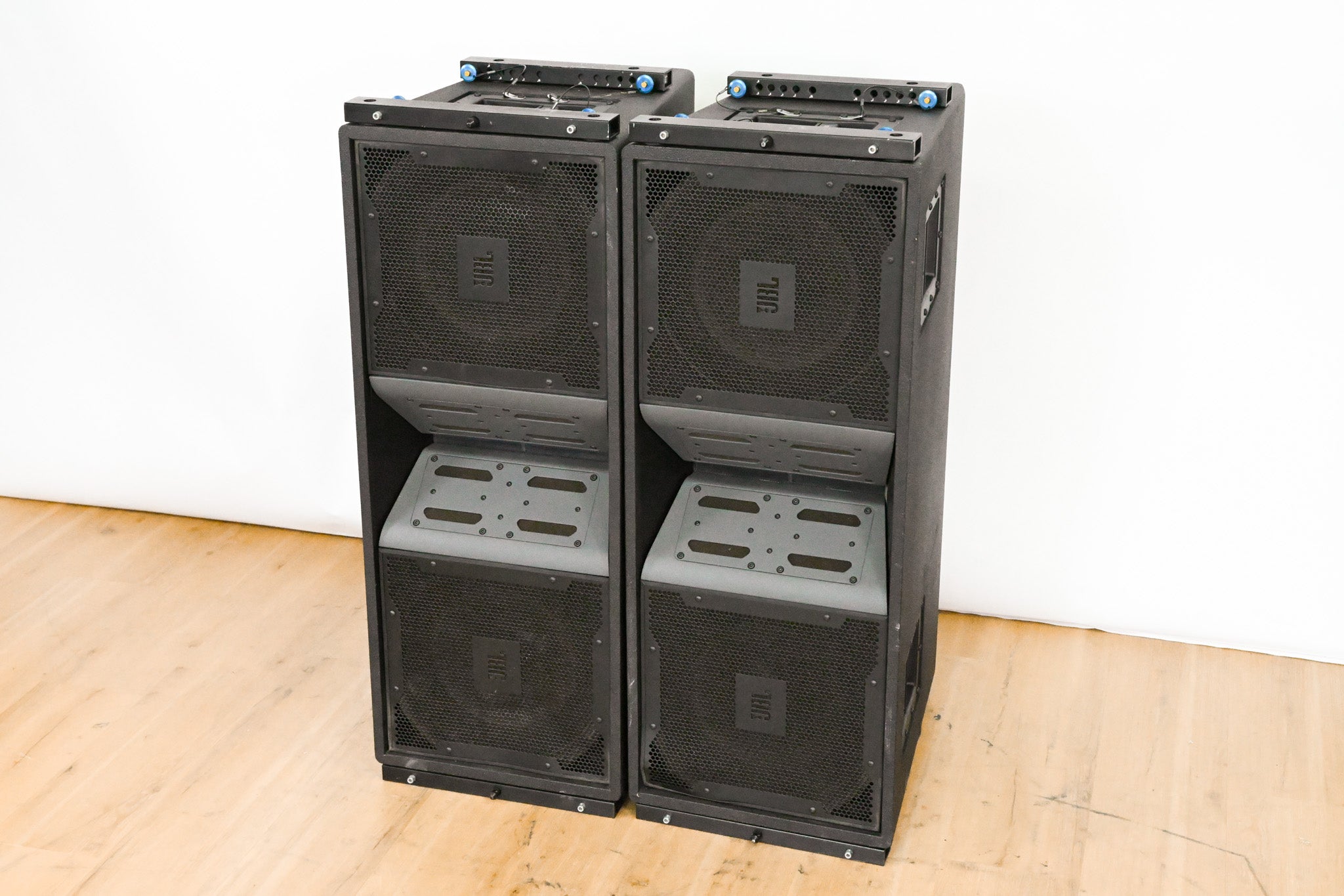 JBL VT4888DP Powered 3-Way Line Array Speaker (PAIR)