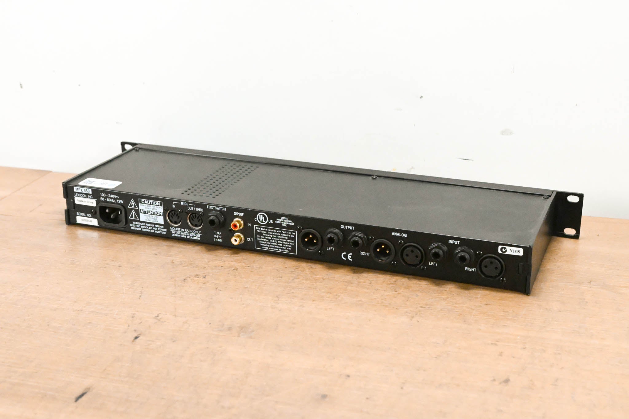 Lexicon MPX 550 Dual-Channel Effects Processor