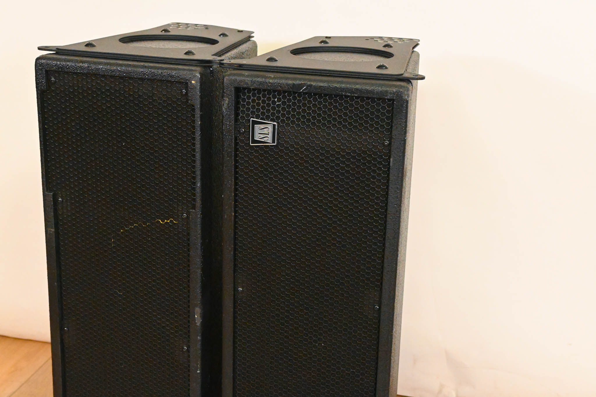 SLS LS8800 Full-Range Line Array Module (PAIR)