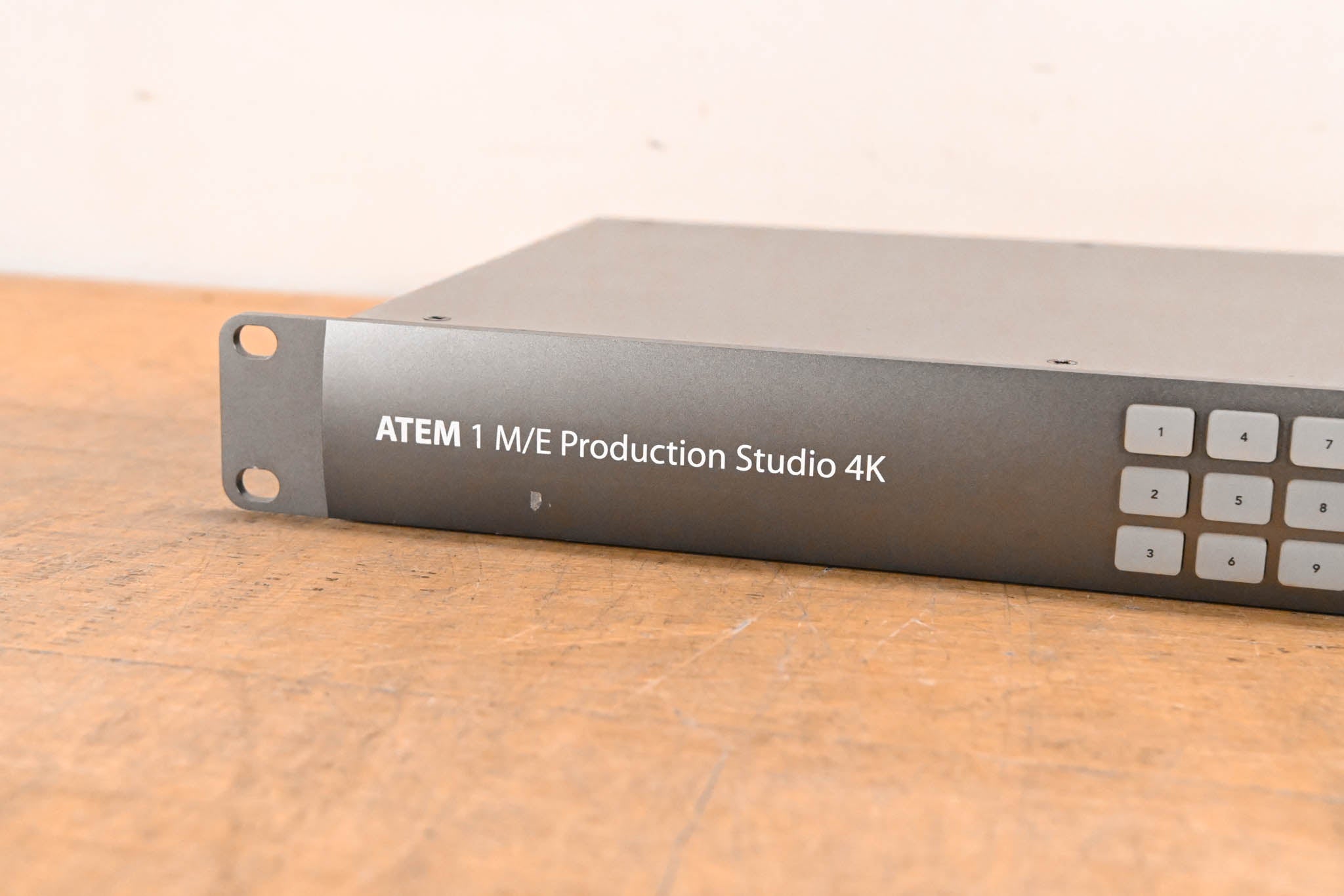 Blackmagic Design ATEM 1 M/E Production Studio 4K