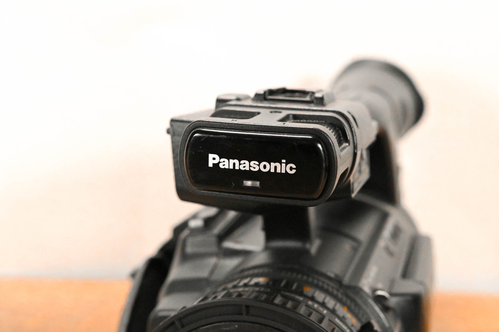 Panasonic AG-HPX255P P2 HD Handheld Camcorder