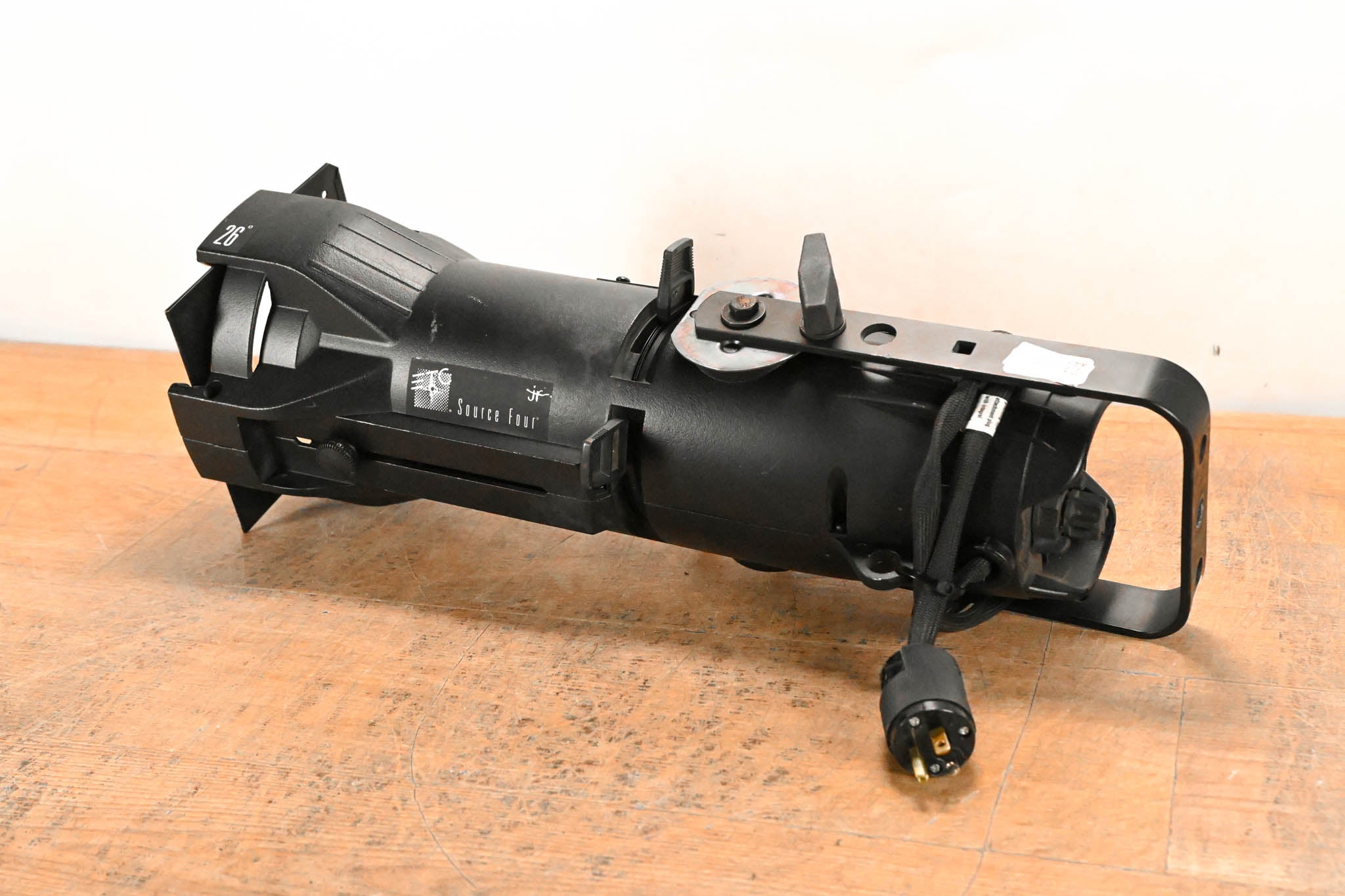 ETC Source Four Jr 26 Degree 575 Ellipsoidal Light