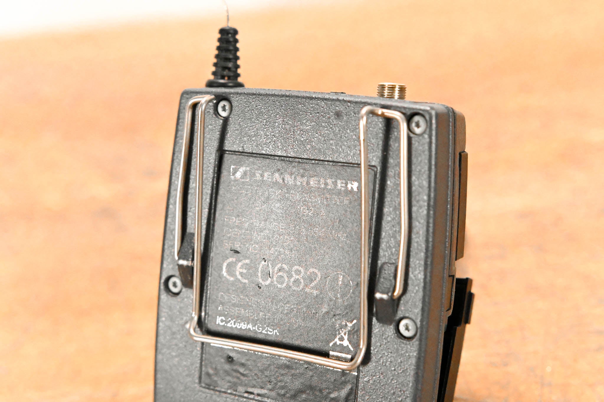 Sennheiser SK 100 G2 Bodypack Wireless Transmitter A Range: 518-554 MHz