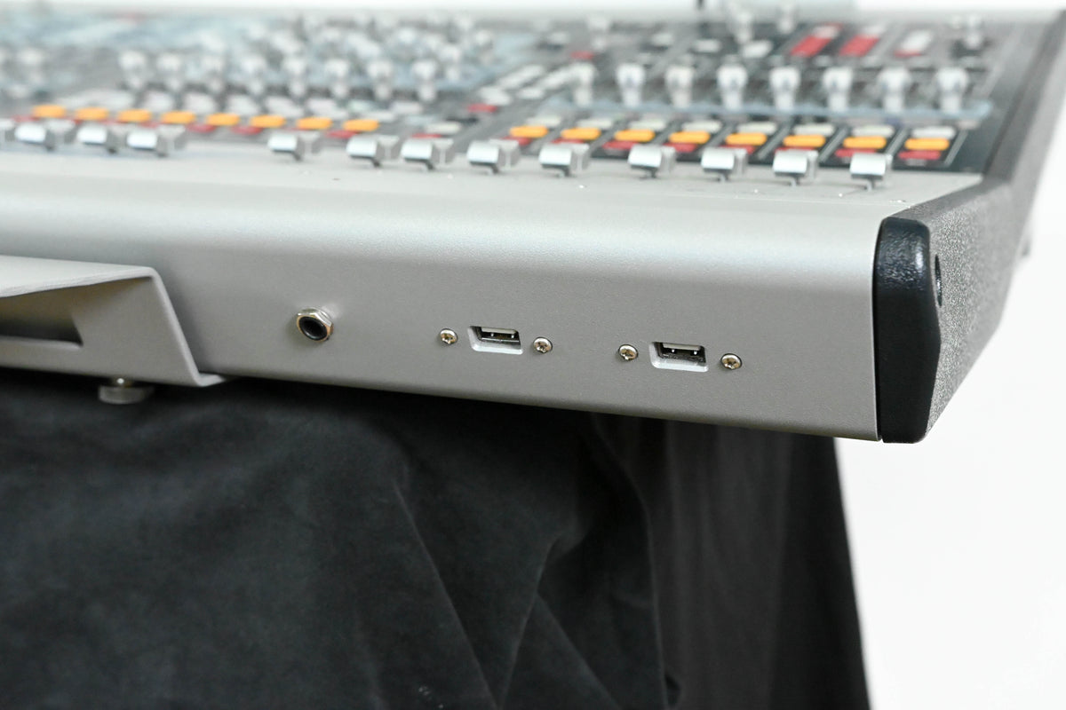 Digidesign D-Show Profile Digital Console w/ FOH Rack and Stage Rack