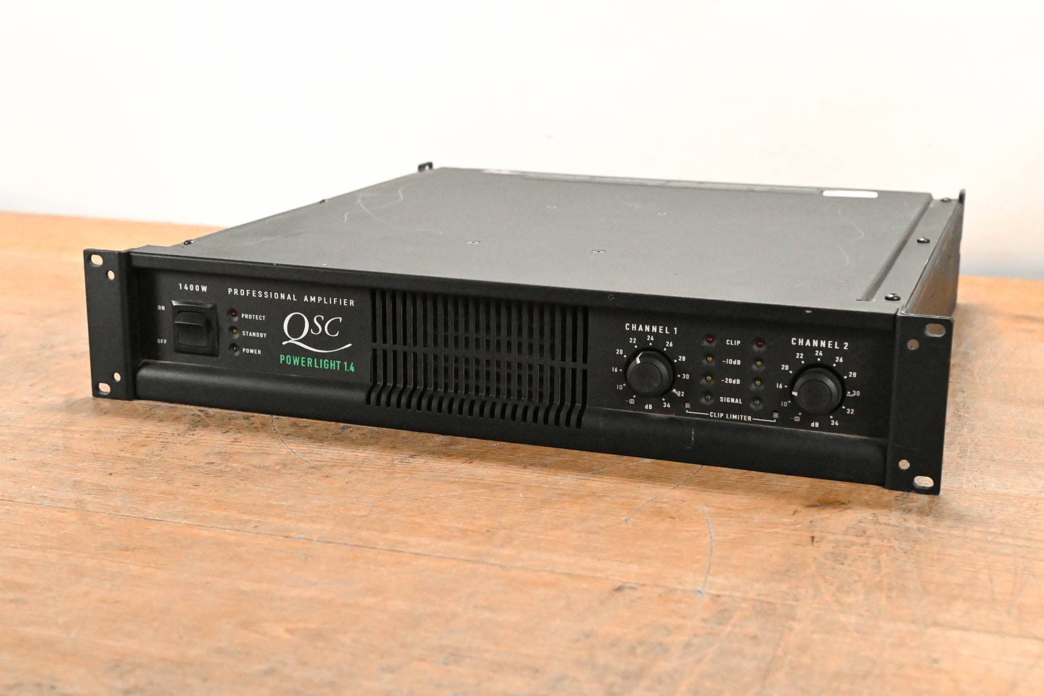 QSC PowerLight 1.4 2-Channel Power Amplifier
