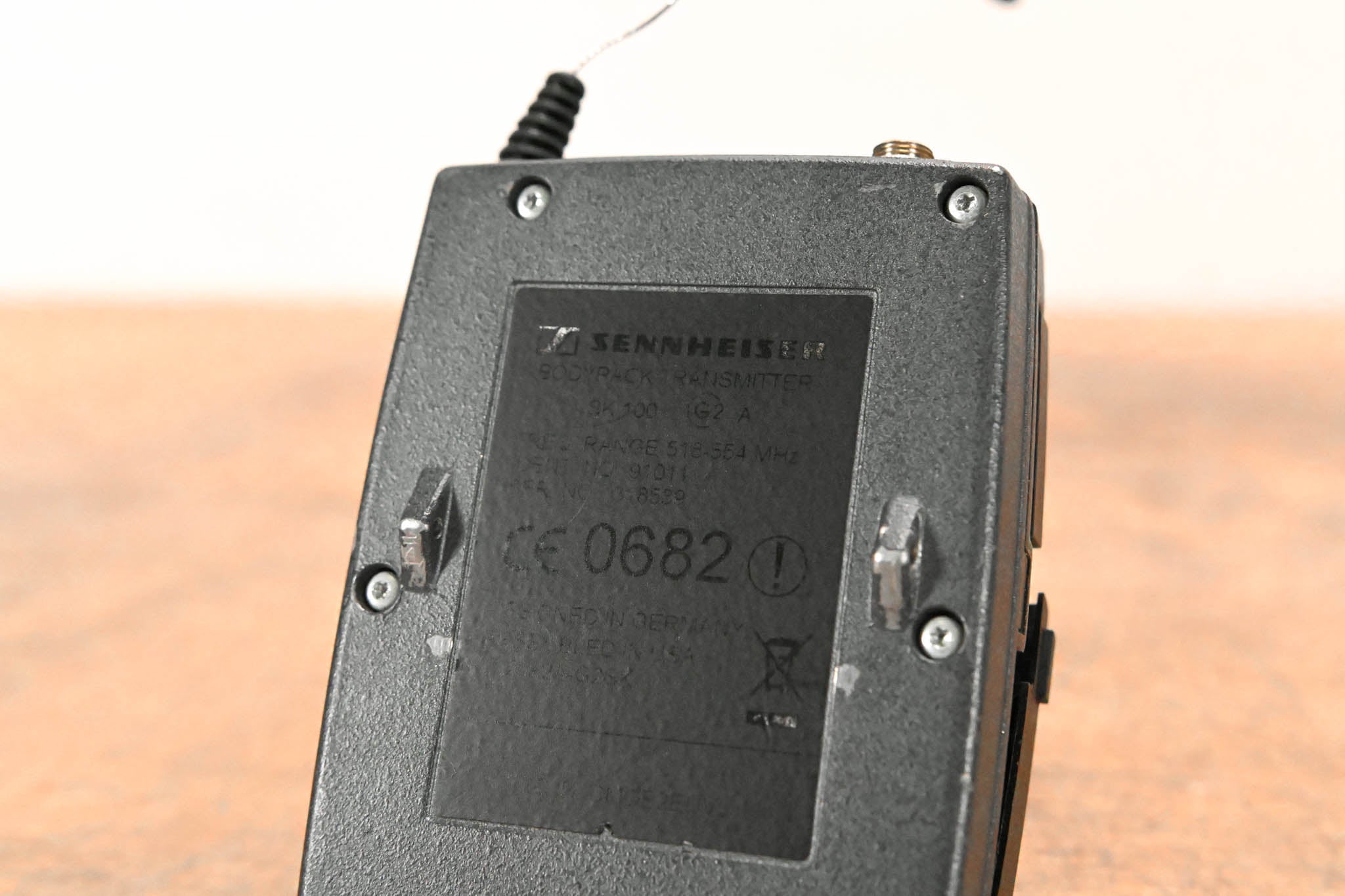 Sennheiser SK 100 G2 Bodypack Wireless Transmitter A Range: 518-554 MHz