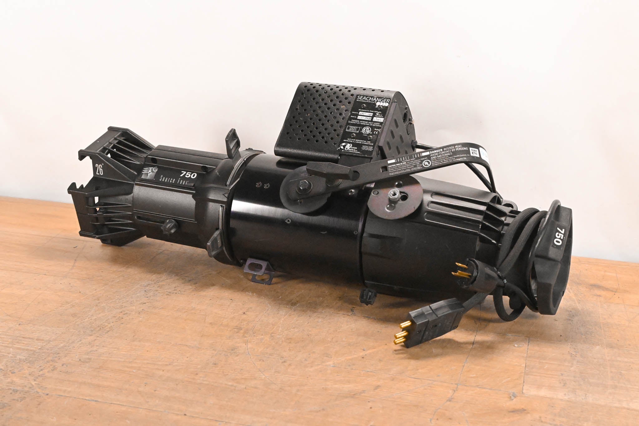 ETC Source Four 750 26 Degree Leko w/OceanOptics SeaChanger Color Engine