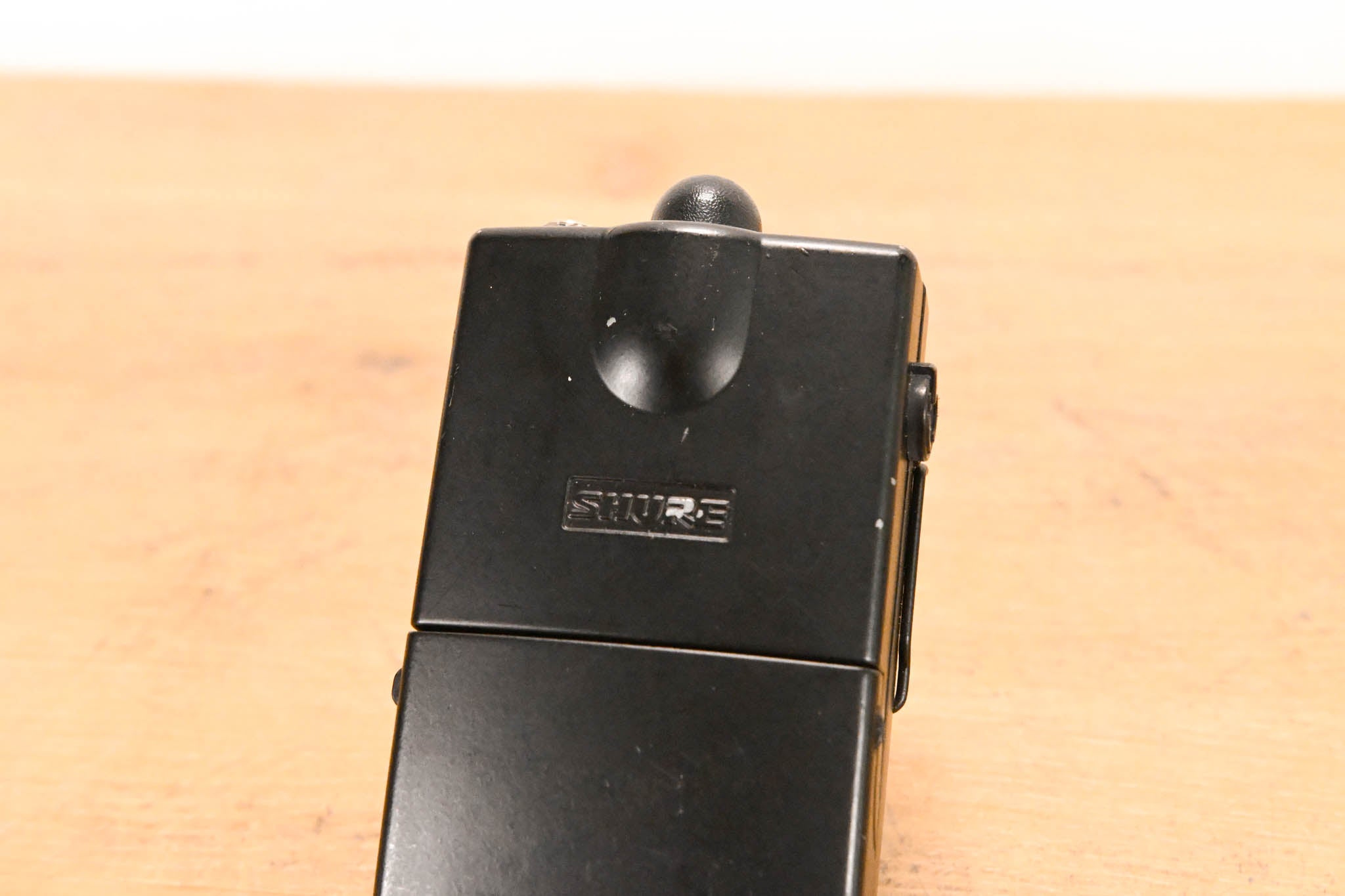 Shure P6HW Wired Bodypack Receiver