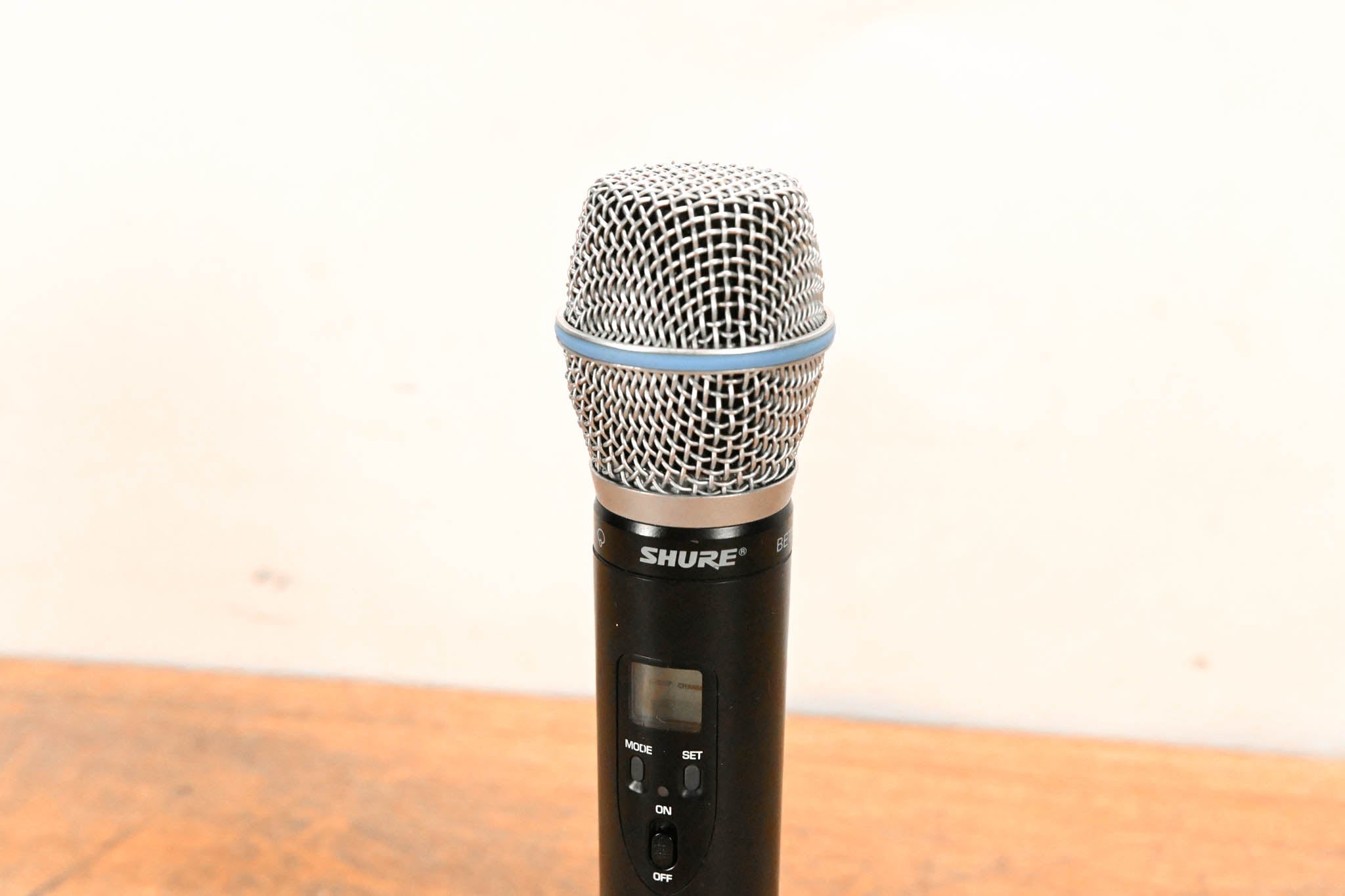 Shure ULX2/BETA87A Wireless Handheld Transmitter - J1 Band: 554-590 MHz