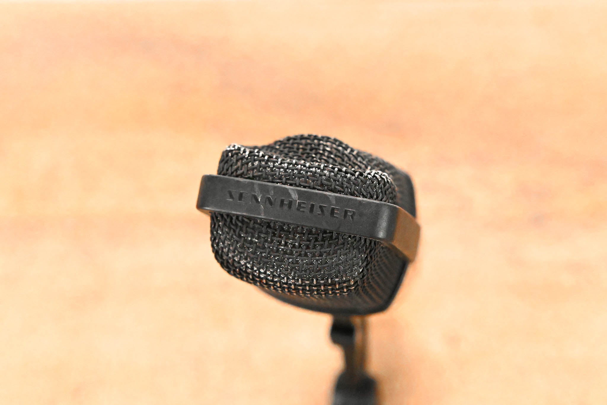 Sennheiser MD 421-II Cardioid Dynamic Microphone
