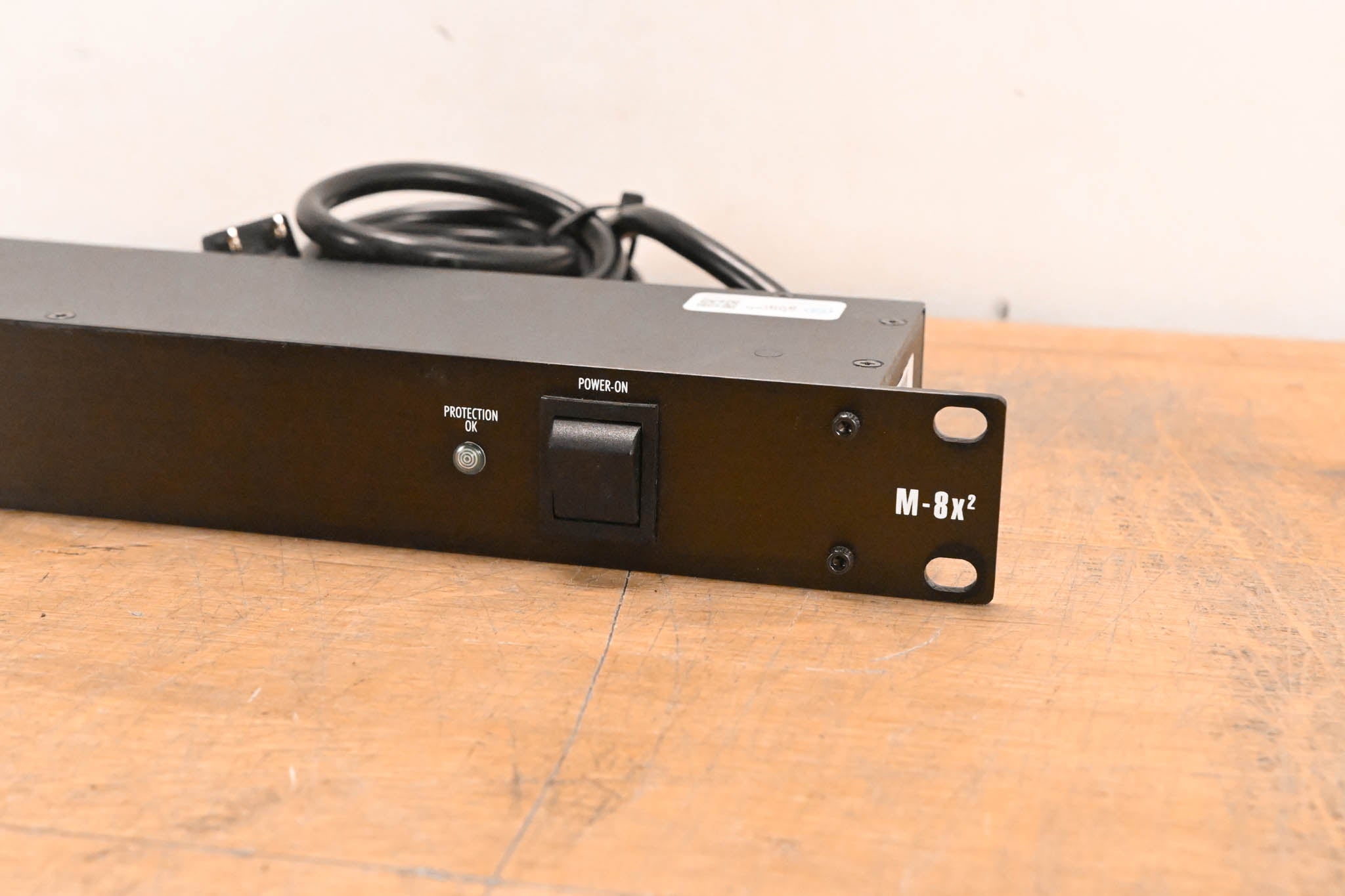 Furman M-8x2 8-Outlet Power Conditioner