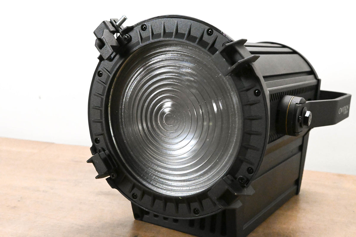 Chauvet Ovation F-165WW V2 Warm White LED Fresnel