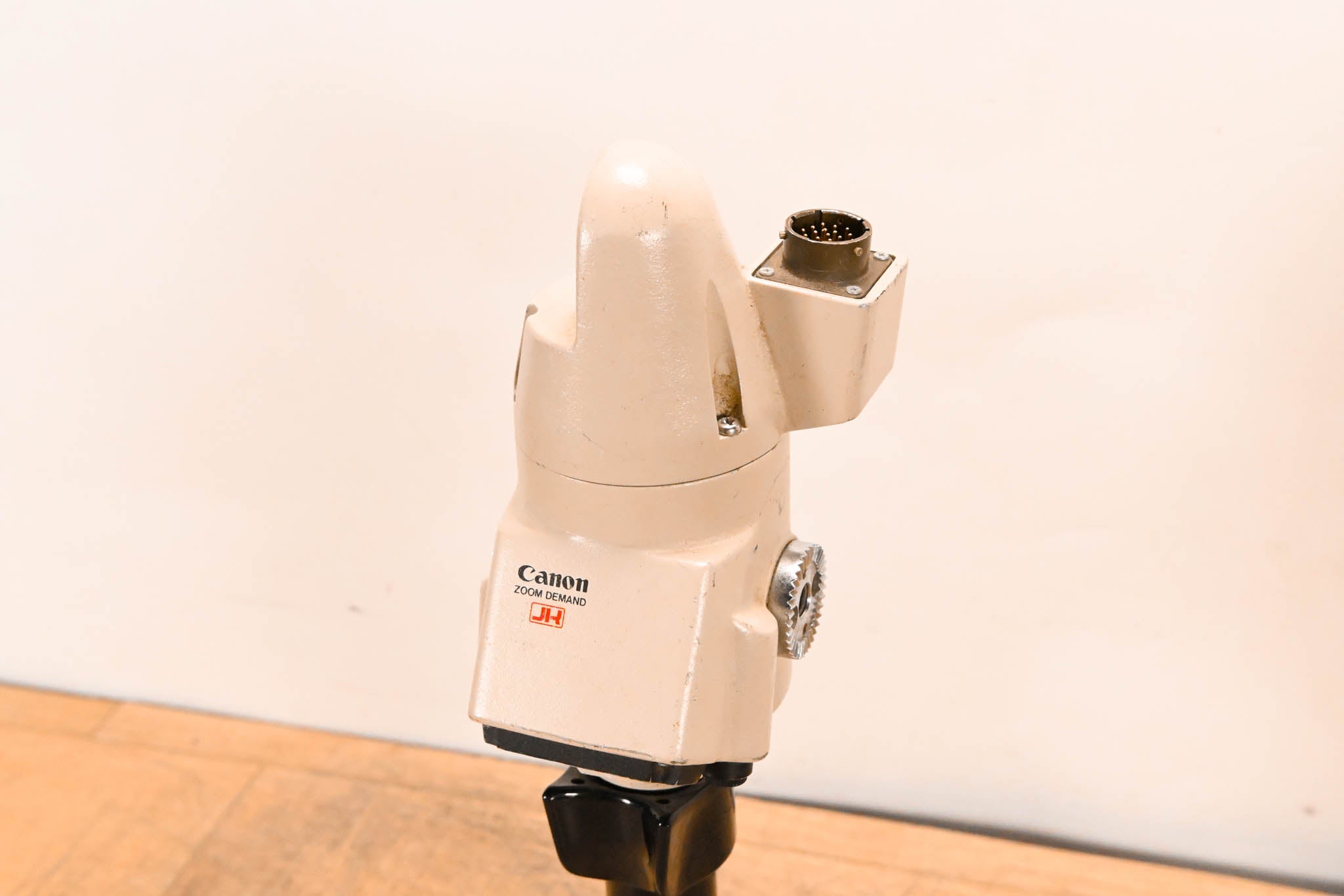 Canon ZDJ-L02 Zoom Demand