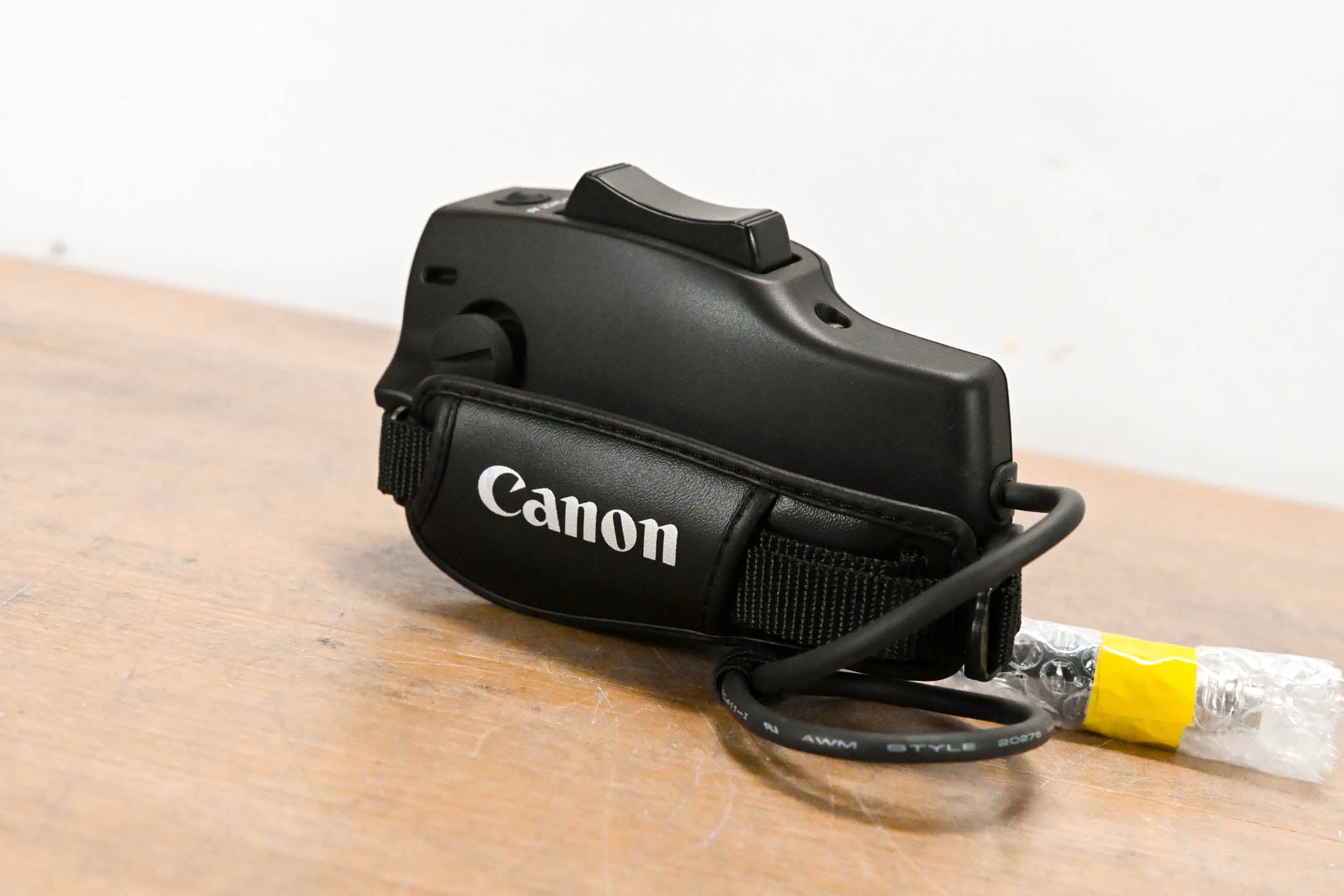 Canon ZSG-C10 Zoom Grip for COMPACT-SERVO Lens