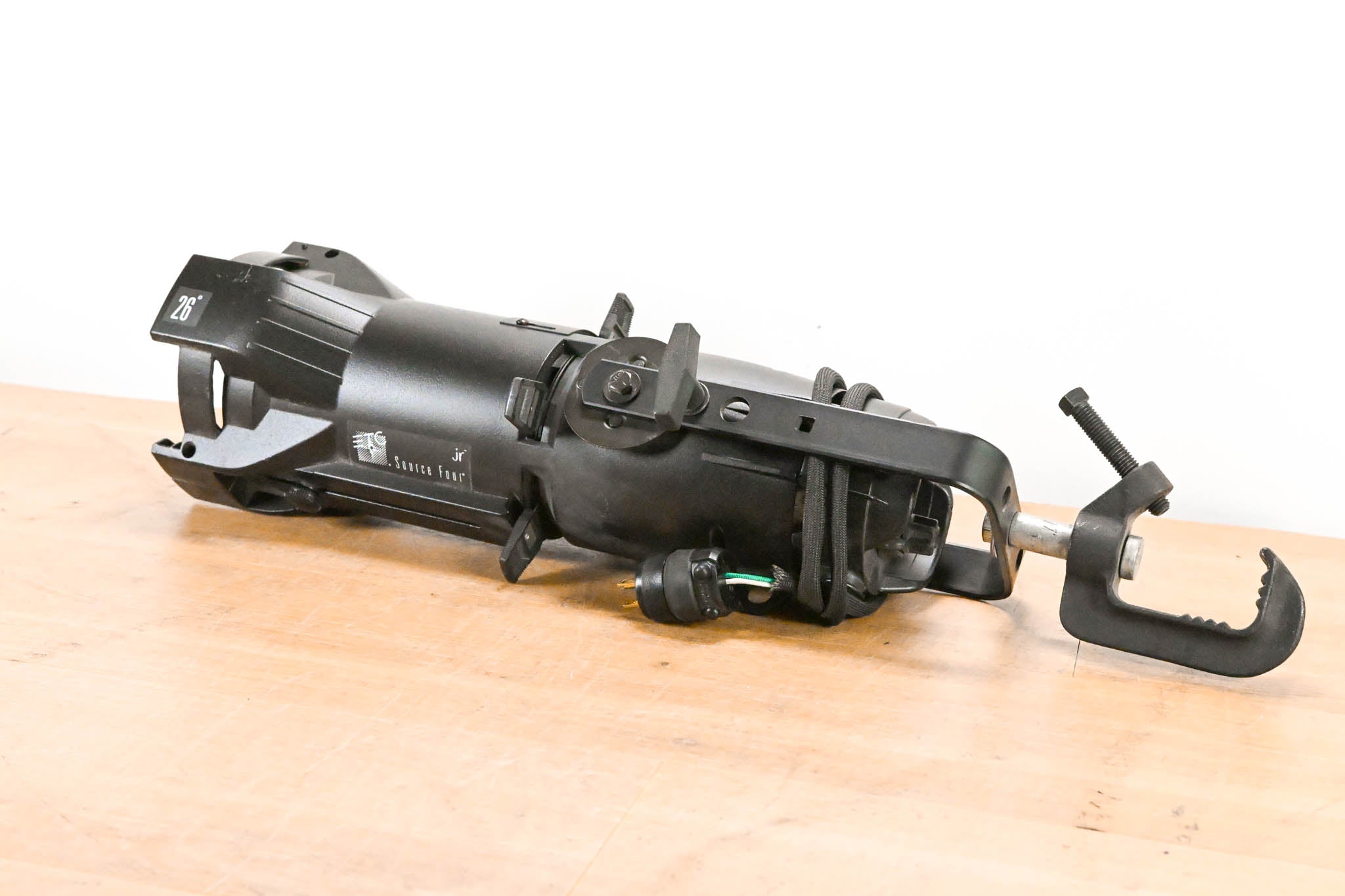 ETC Source Four Jr 26 Degree 575 Ellipsoidal Light