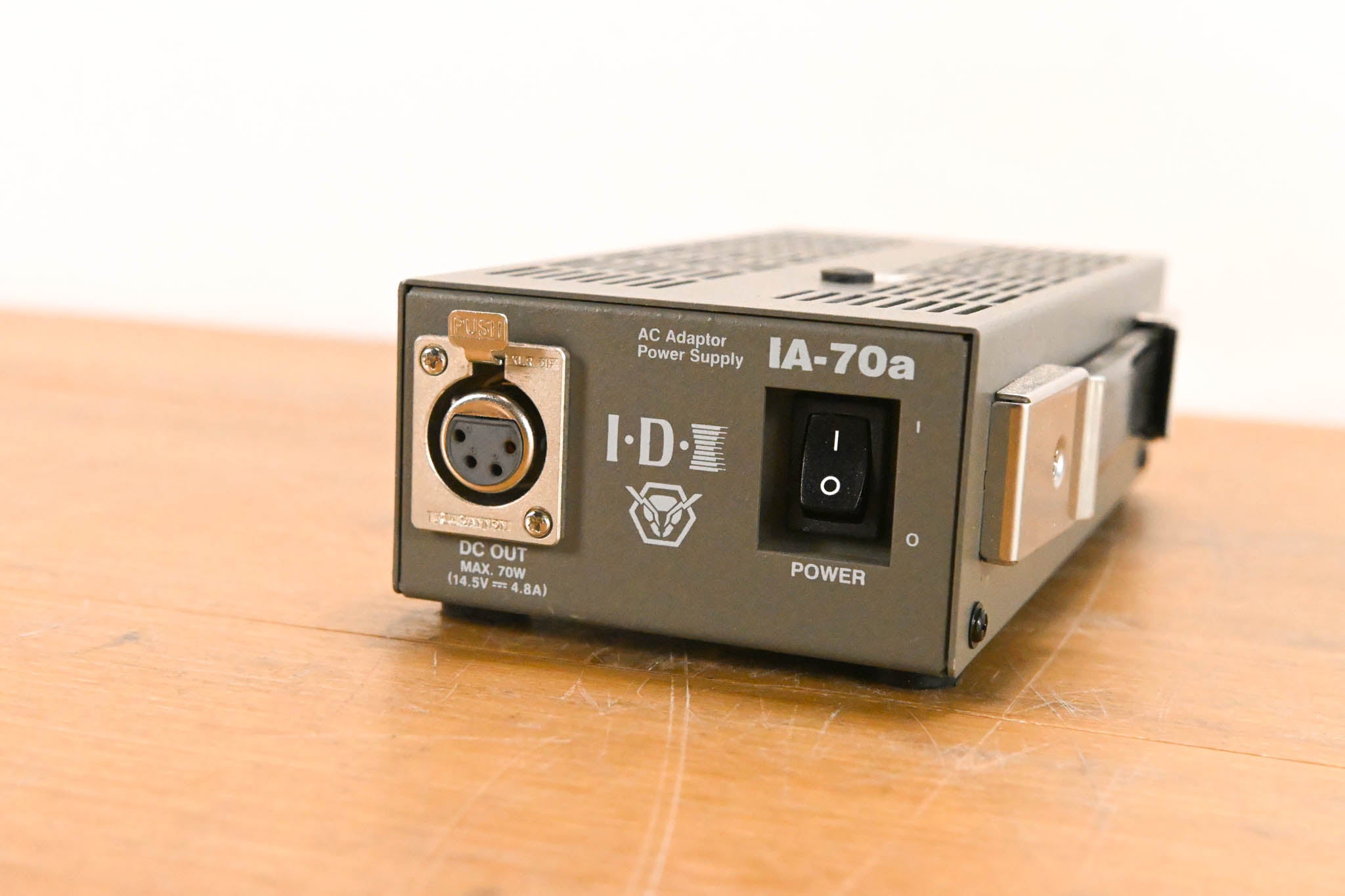 IDX System Technology IA-70a Single-Channel DC Power Supply