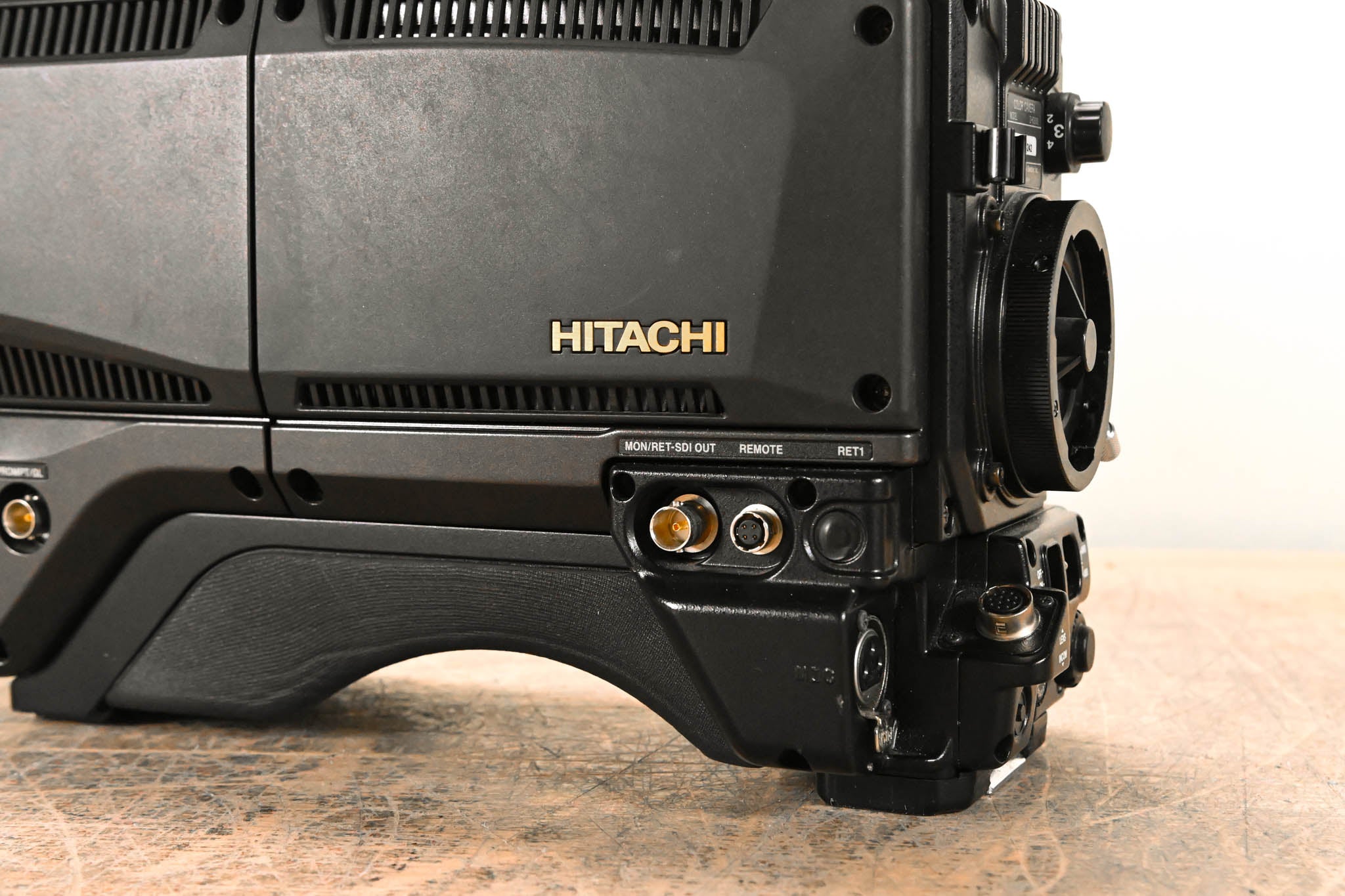 Hitachi Z-HD5000 HDTV Camera with CA-HF1000 Camera Adaptor