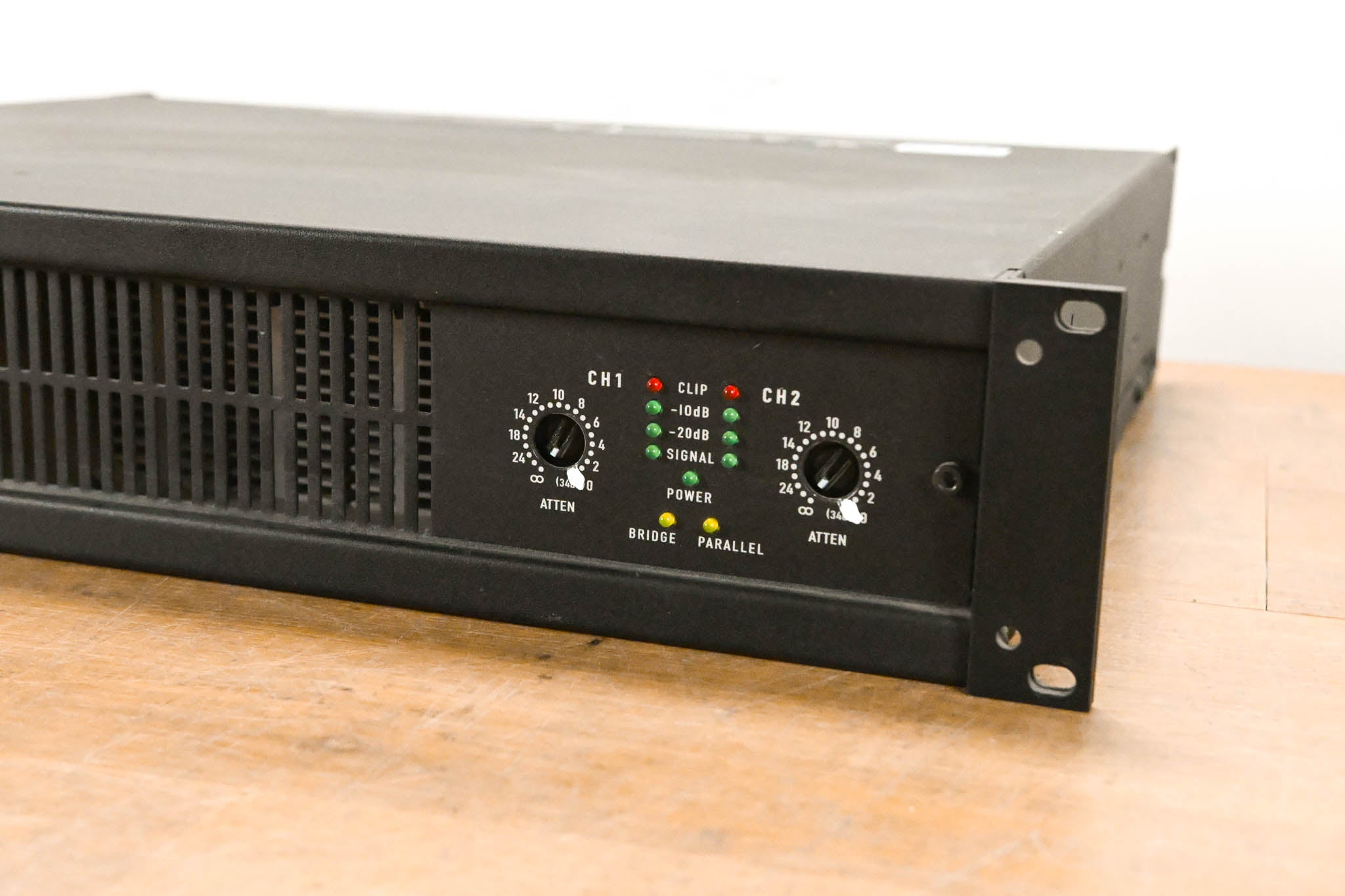 QSC CX702 2-Channel 700W Power Amplifier