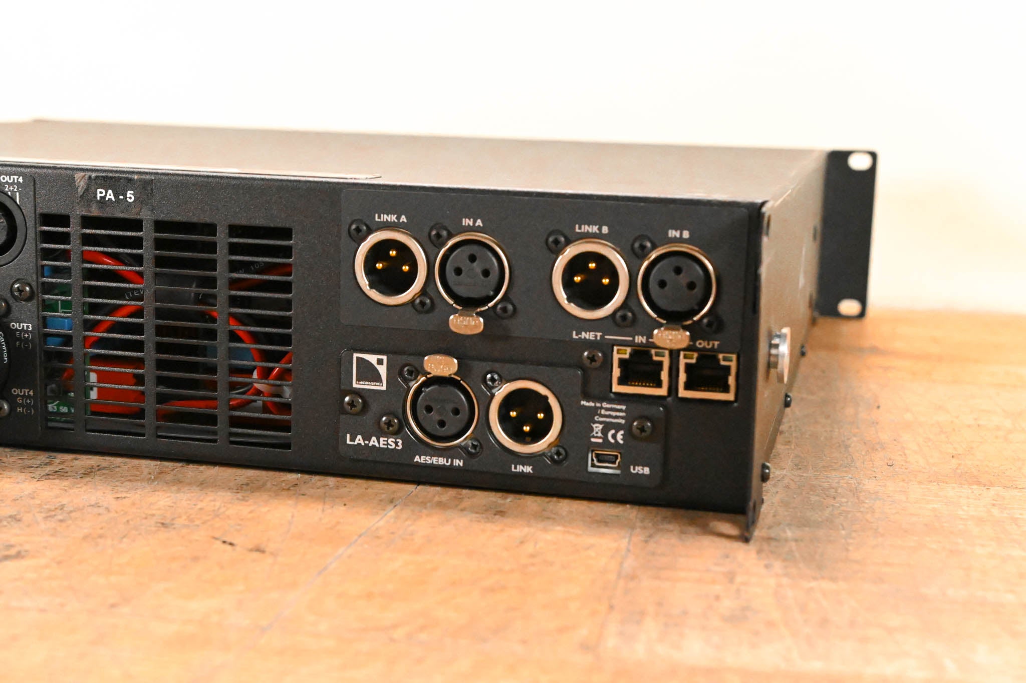 L-Acoustics LA8 US Four-Channel Amplified Controller