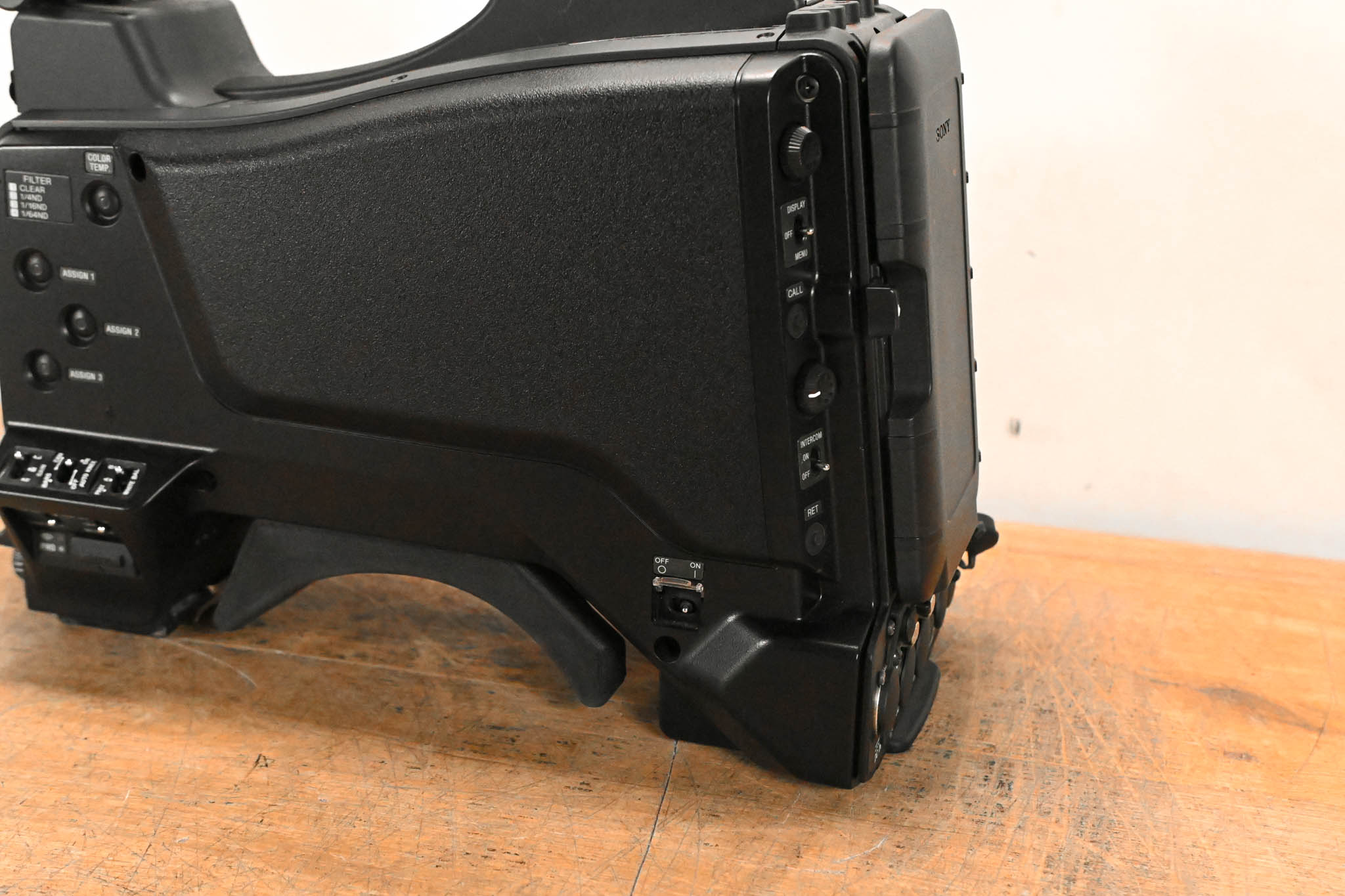 Sony HXC-D70 HD/SD Studio Camera