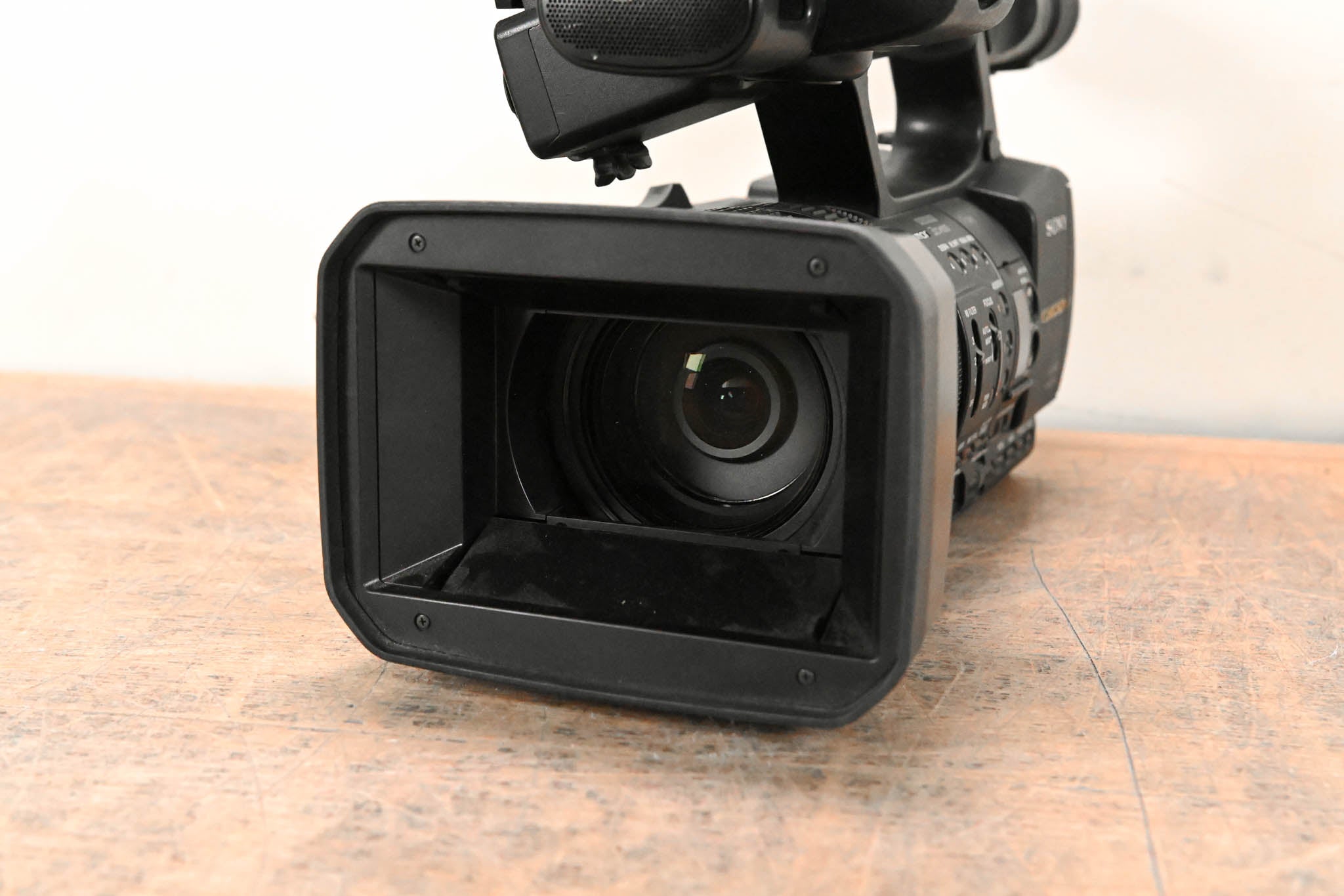 Sony HXR-NX5U NXCAM Professional Camcorder