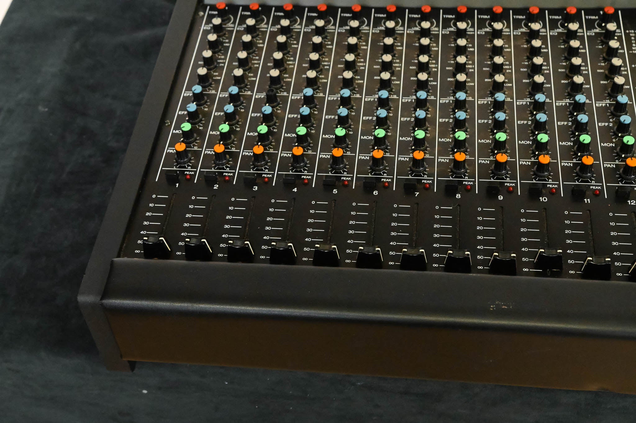 Fostex MP-1200 Powered Mixer