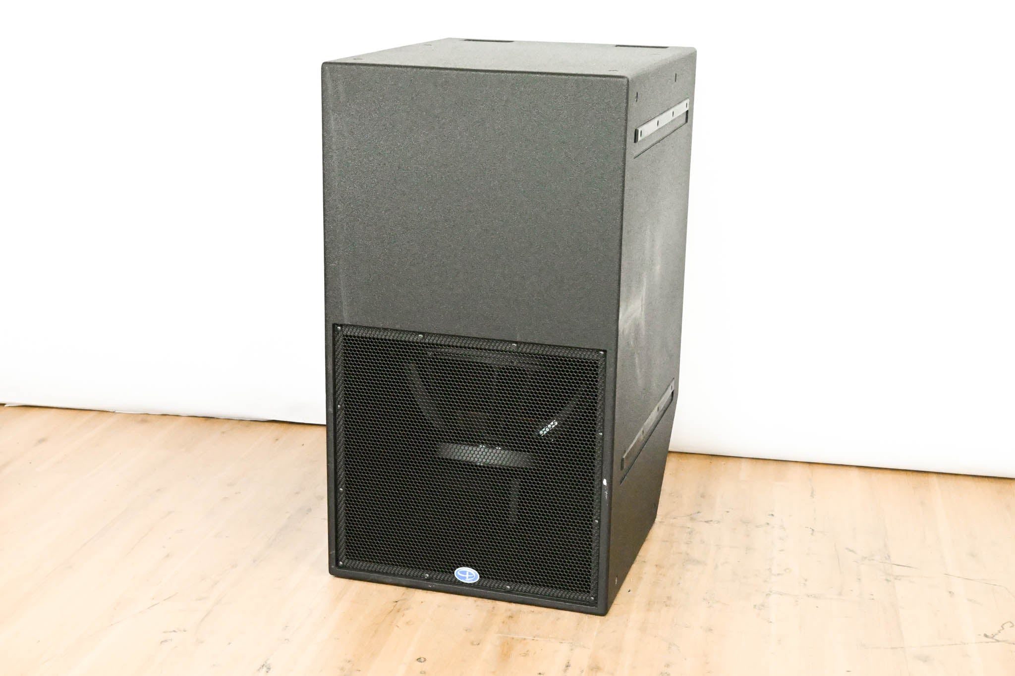 Danley TH118 Passive Tapped Horn Subwoofer