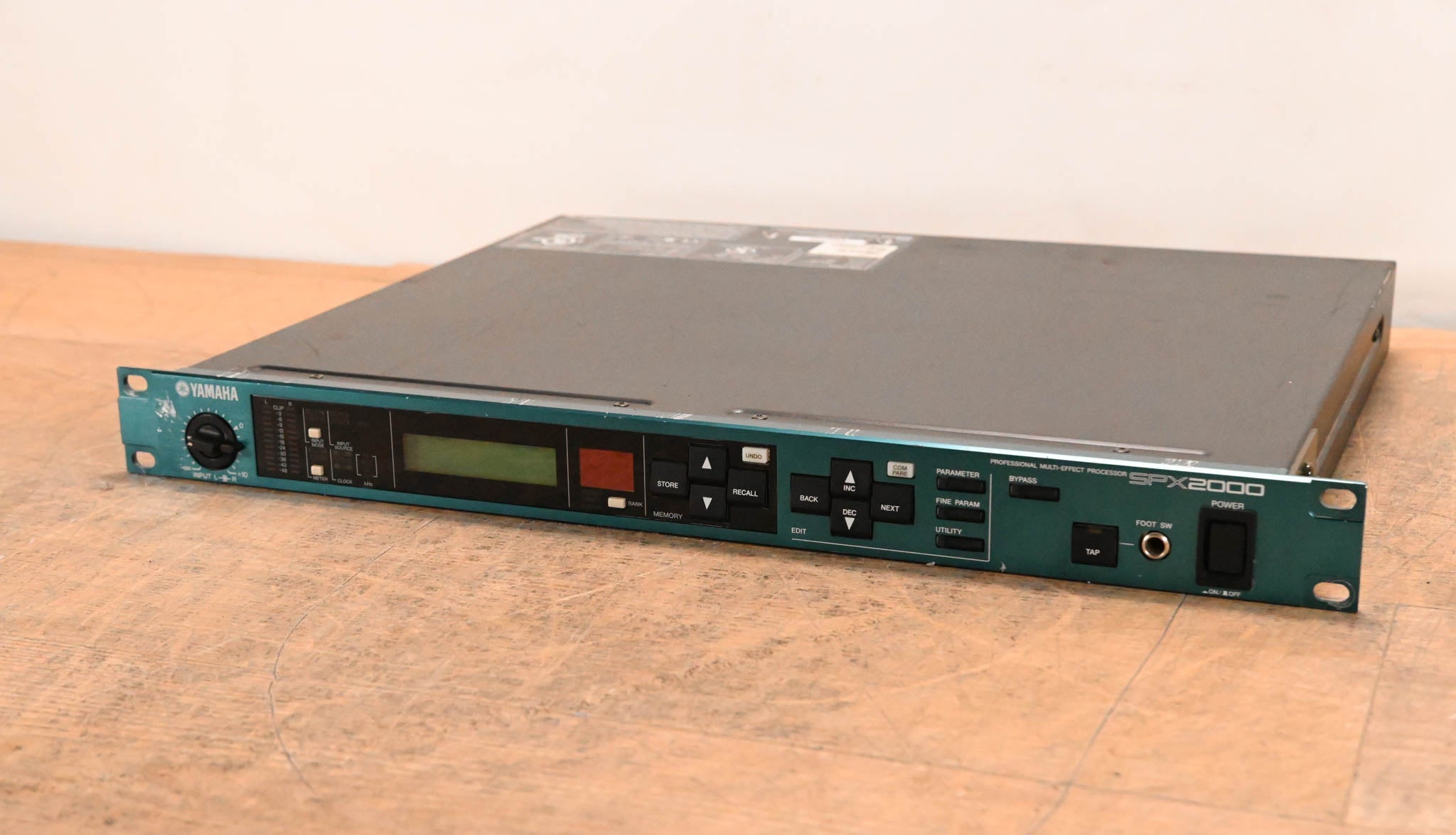 Yamaha SPX2000 Professional Multi-Effect Processor