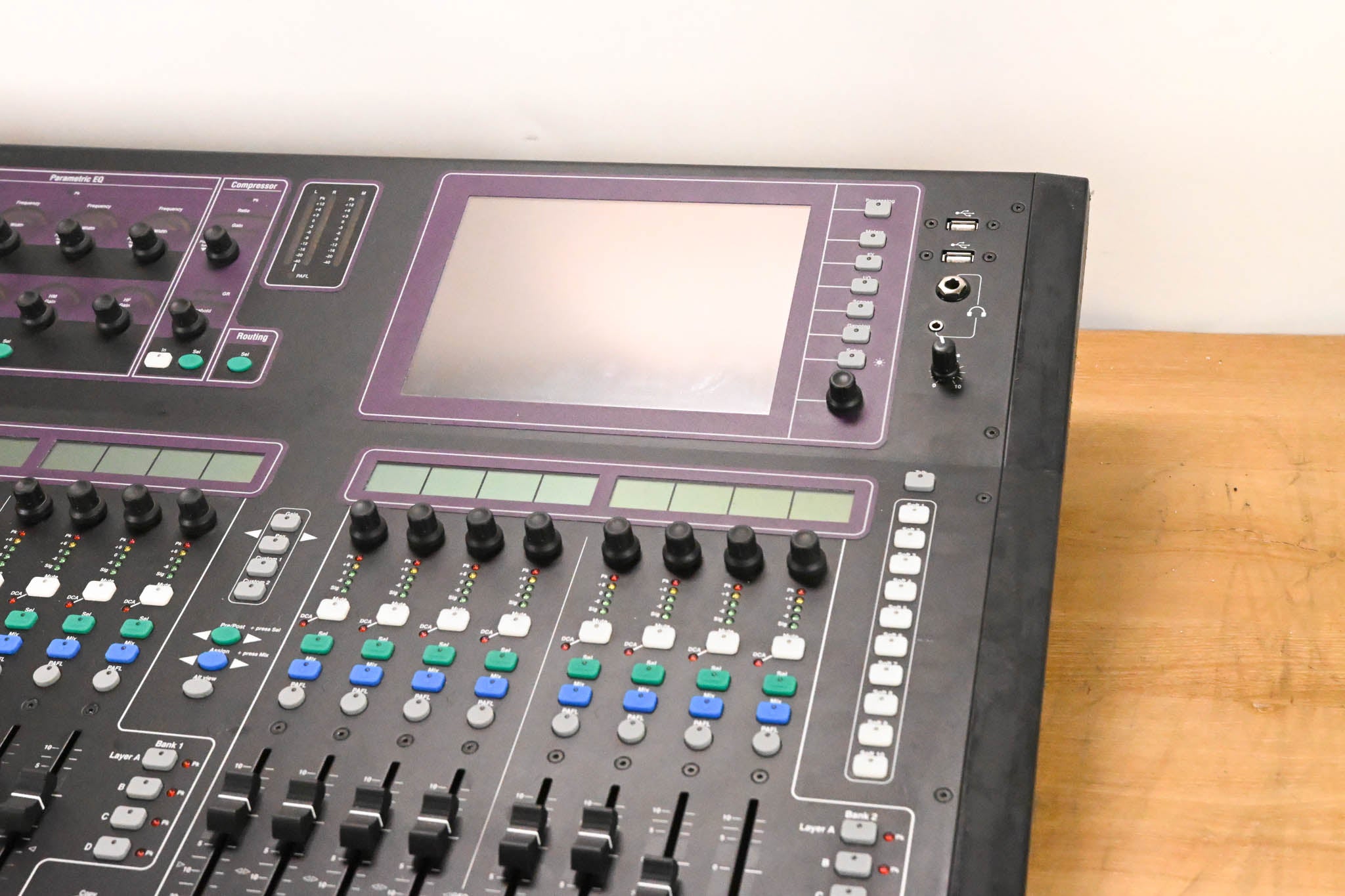 Allen & Heath GLD-80 Digital Audio Mixing Surface