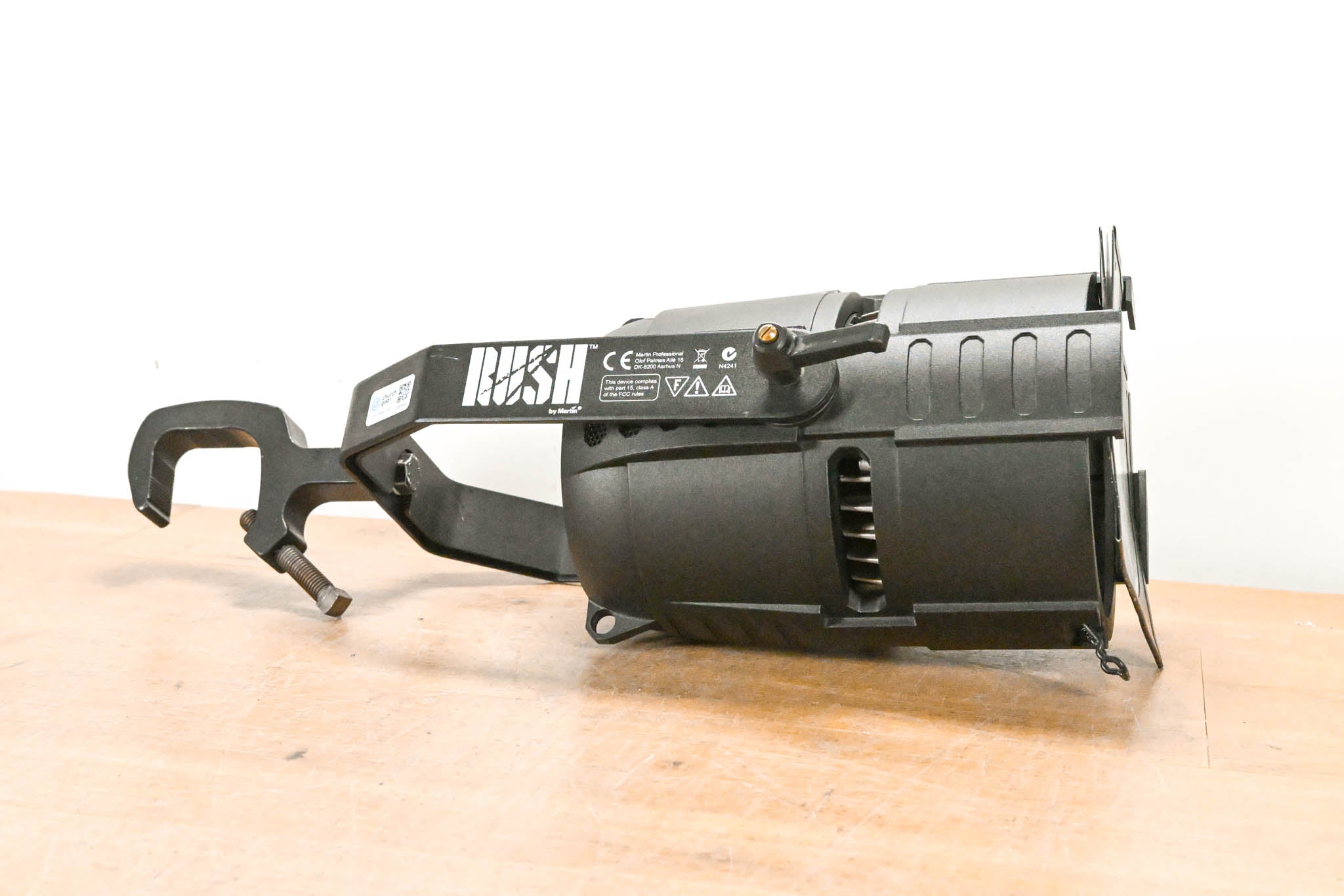 Martin Lighting RUSH PAR 2 RGBW Zoom US LED Par Can