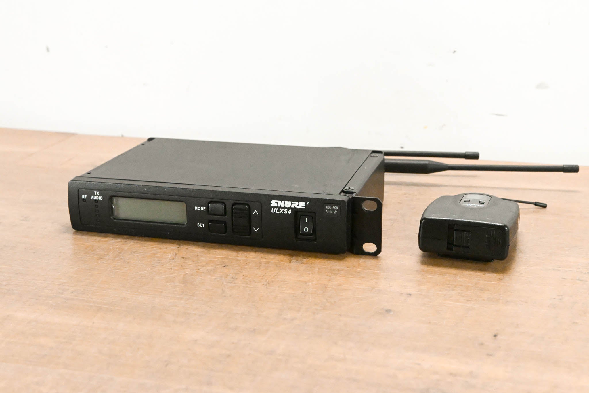 Shure ULXS14 Belt Pack Wireless System - 662-698 MHz (NO POWER SUPPLY)