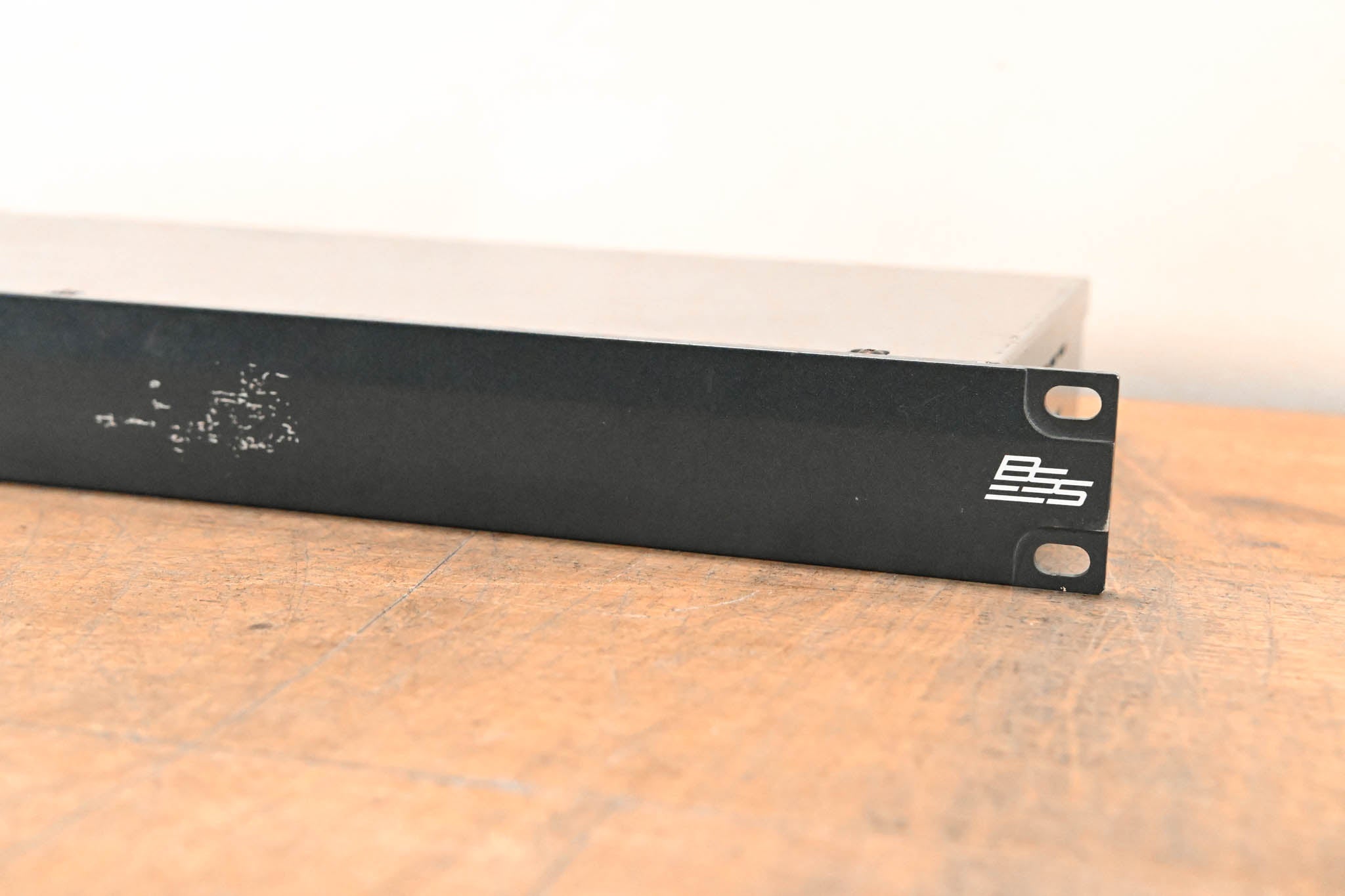 BSS London BLU-BOB2 8-Channel Break-Out Box Output Expander (NO PSU)