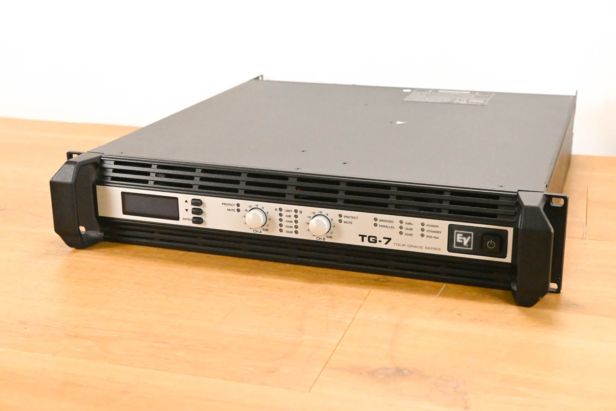 Electro-Voice (EV) TG-7 Tour-Grade Stereo Power Amplifier