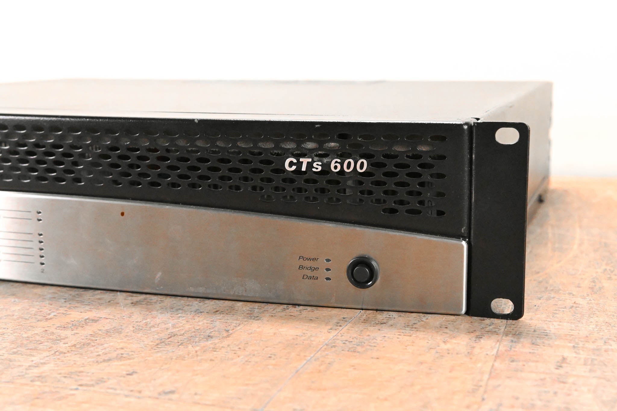 Crown CTs 600 Two-Channel 300W Power Amplifier