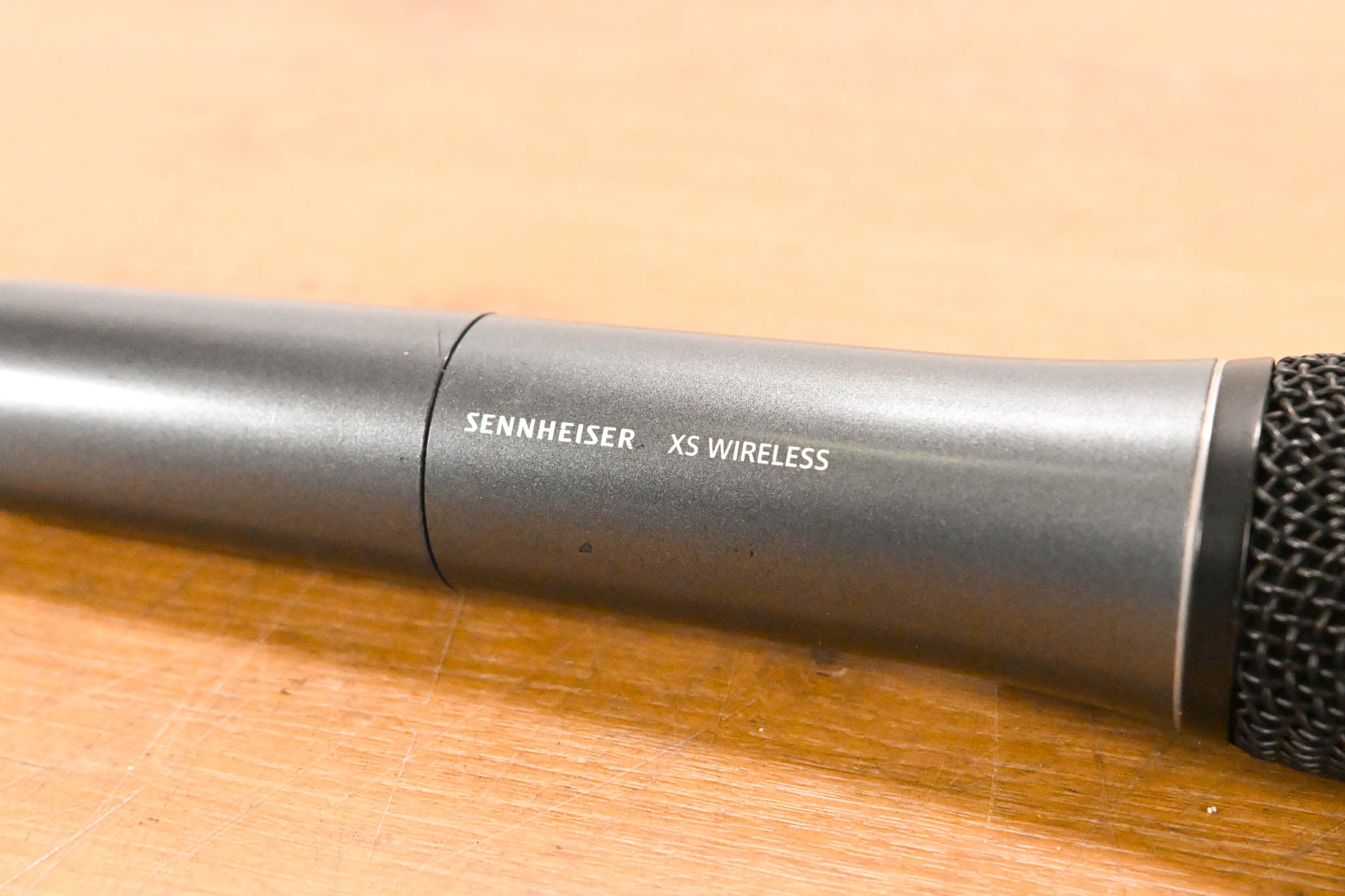 Sennheiser XSW 2-835 Wireless Handheld Microphone System - 548-572 MHz