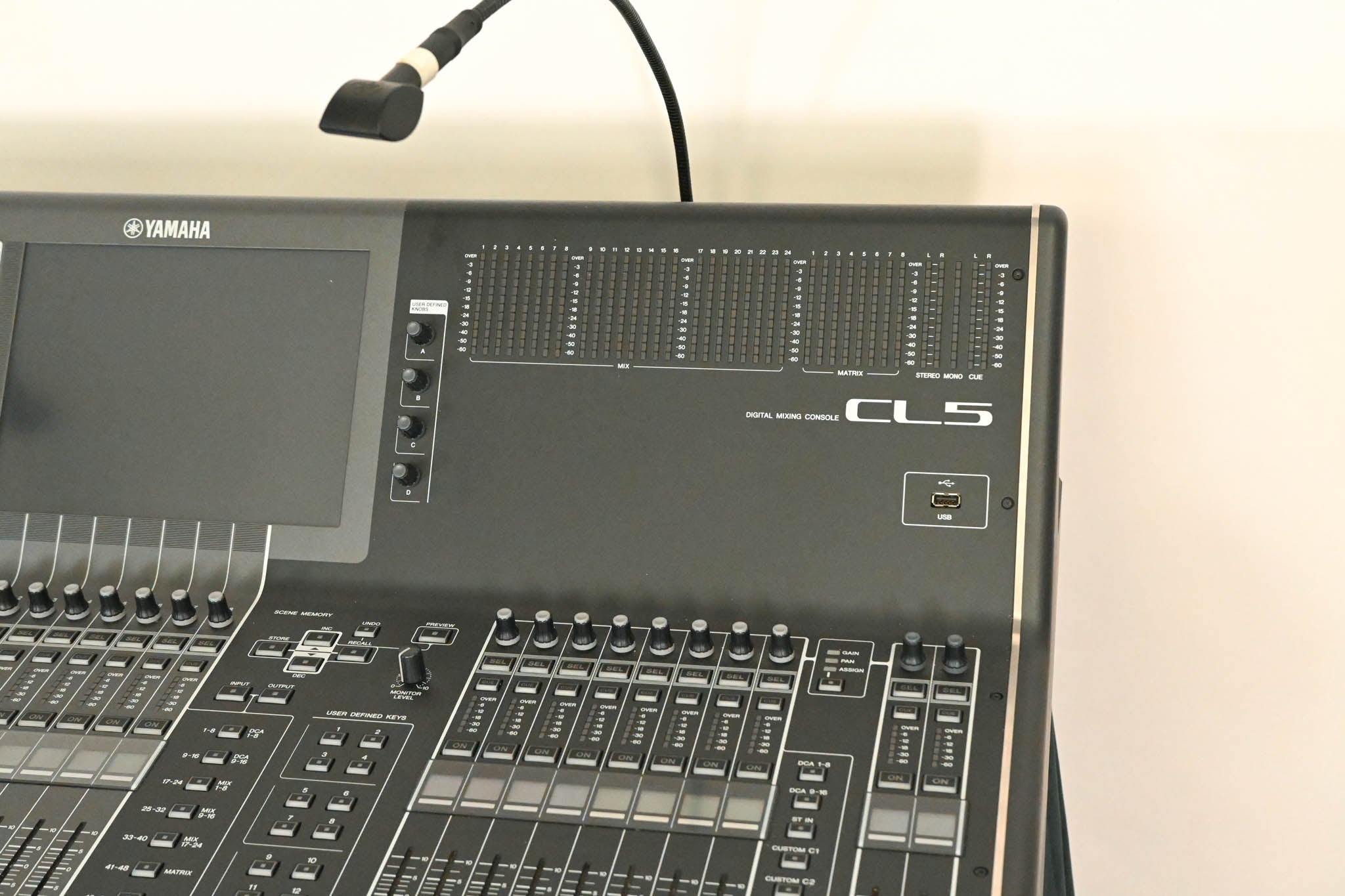 Yamaha CL5 72-Channel Digital Mixing Console