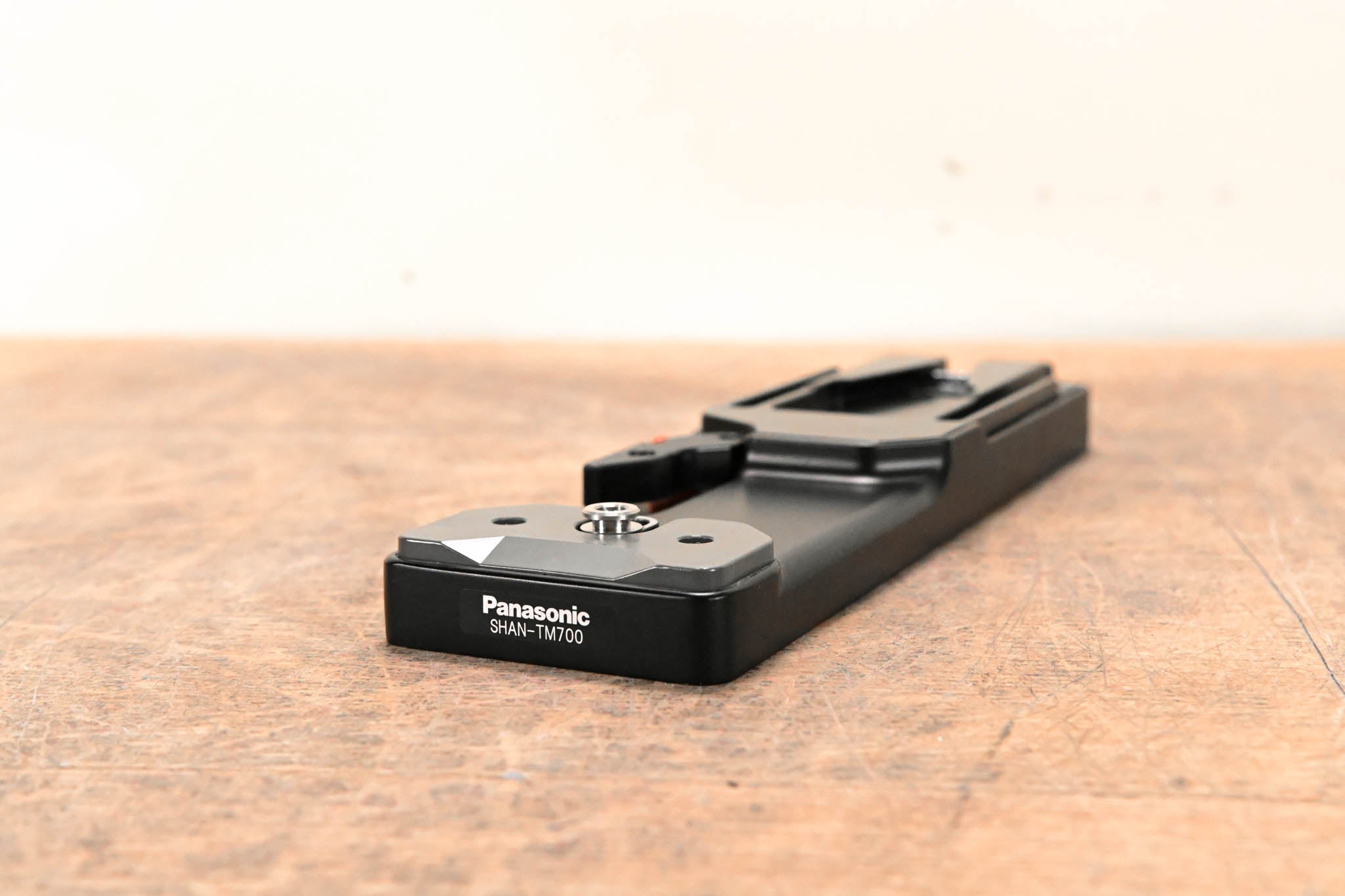 Panasonic SHAN-TM700 Quick Release Tripod Adapter