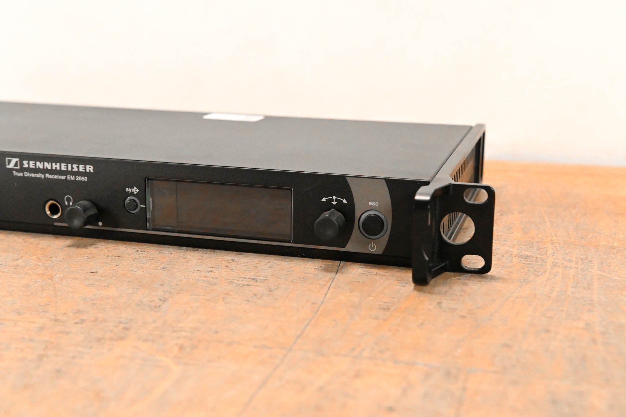 Sennheiser EM 2050 Dual-Channel Wireless Receiver Aw Range: 516-558 MHz