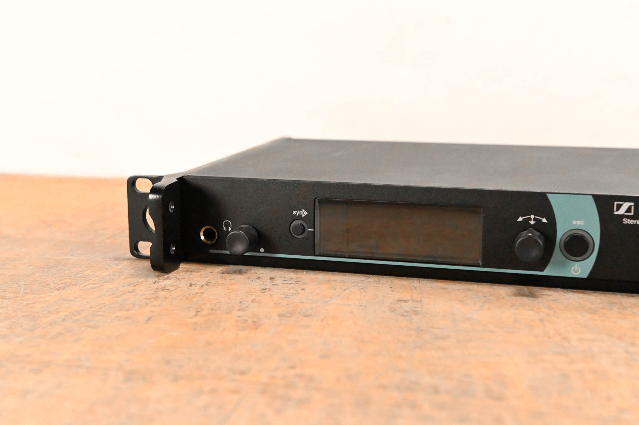 Sennheiser SR 2050XP IEM Dual Wireless Transmitter - Gw1: 558-626 MHz