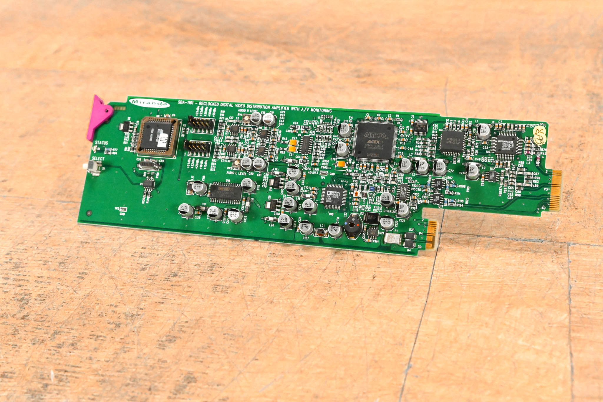 Miranda SDA-1161 Reclocked SDI Distribution Amplifier Module